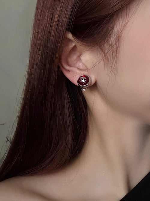 Chanel Burgundy Button - Clip