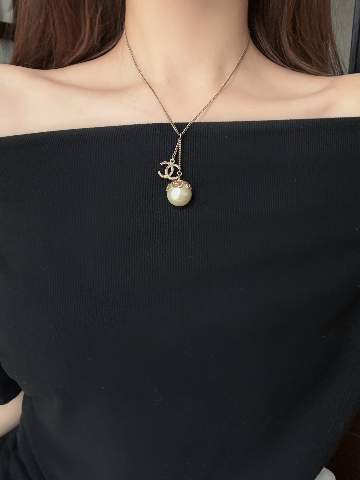 Chanel Pearl Boutique