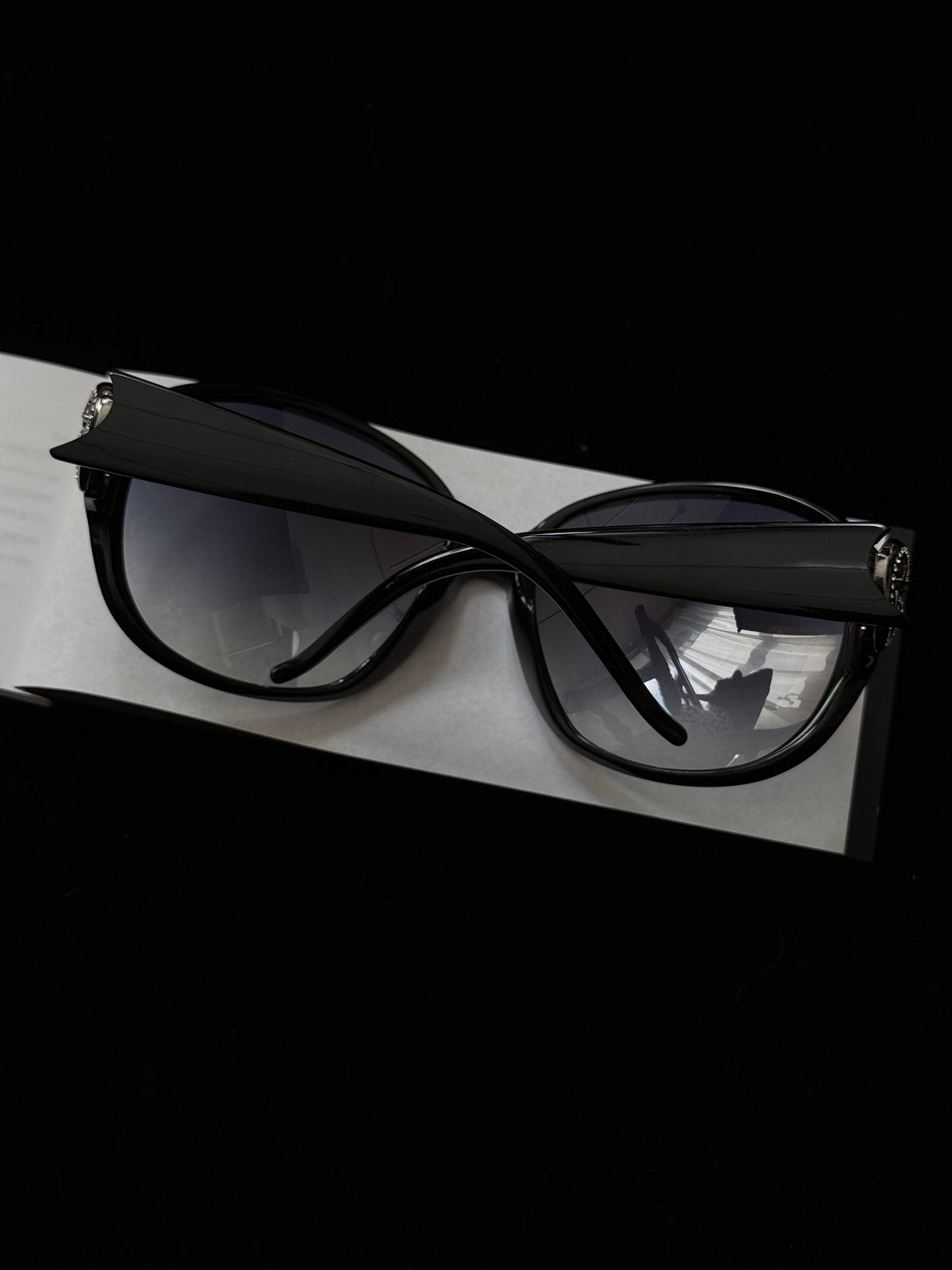 Gucci Midnight Curve