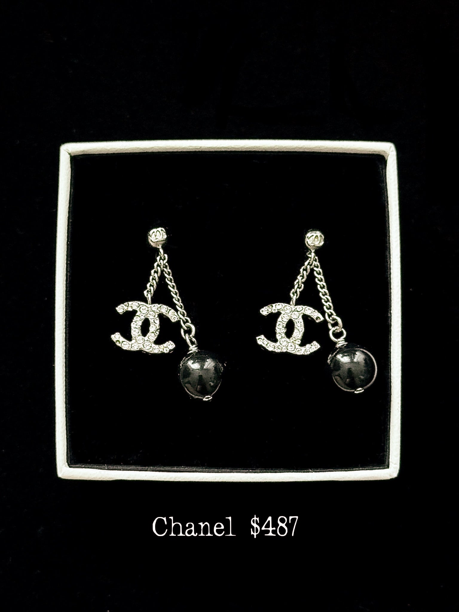 Chanel Noir Pearl Drop