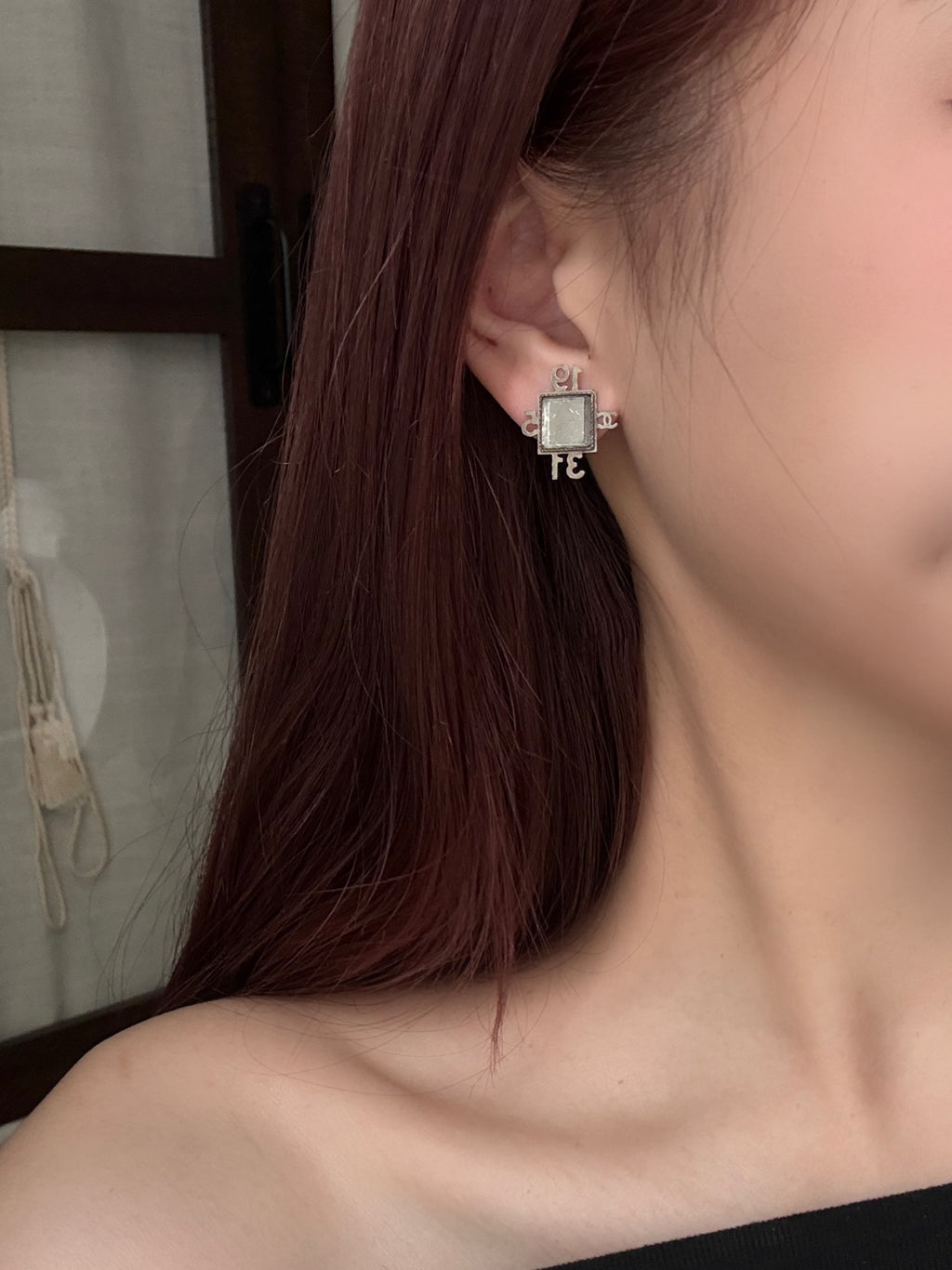 Chanel No. 31 Édition Studs
