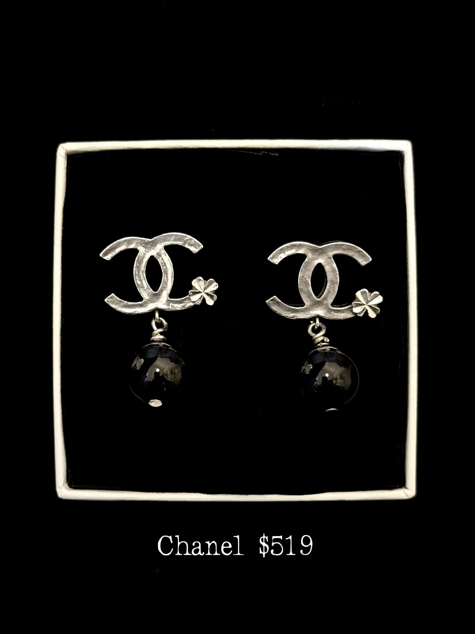 Chanel Clover Pearl