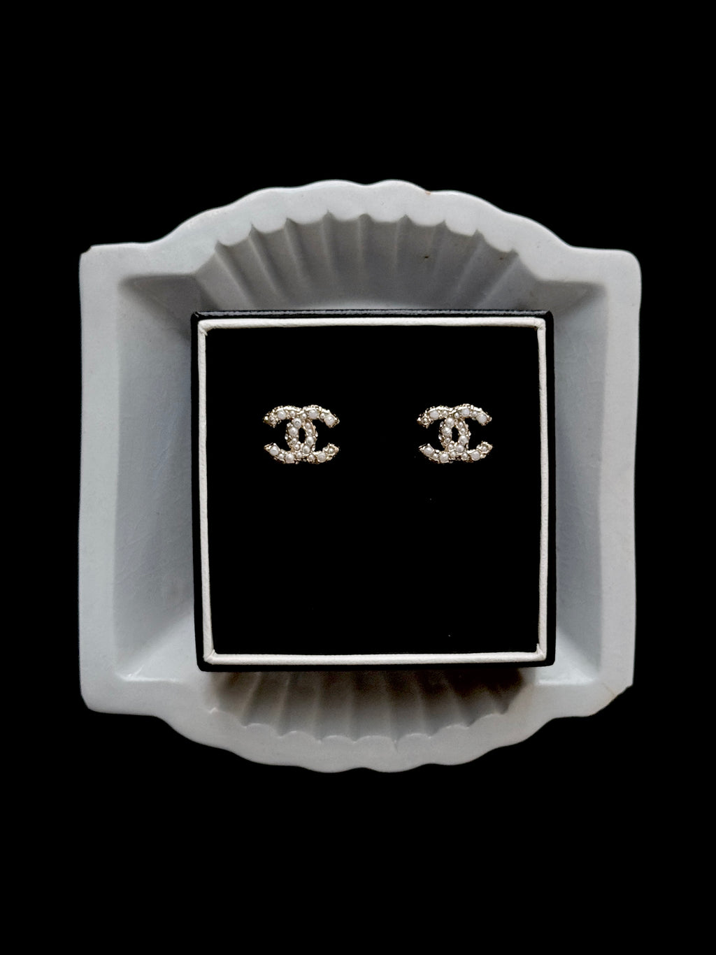 Chanel Petite Pearl Heritage