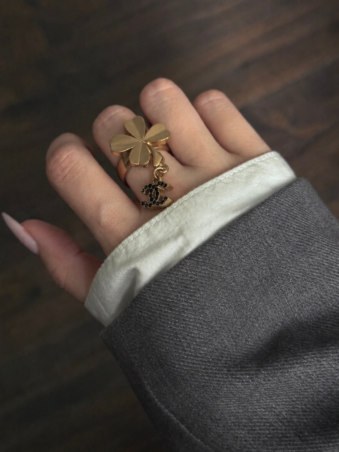 Chanel Clover Noire - US 6.5