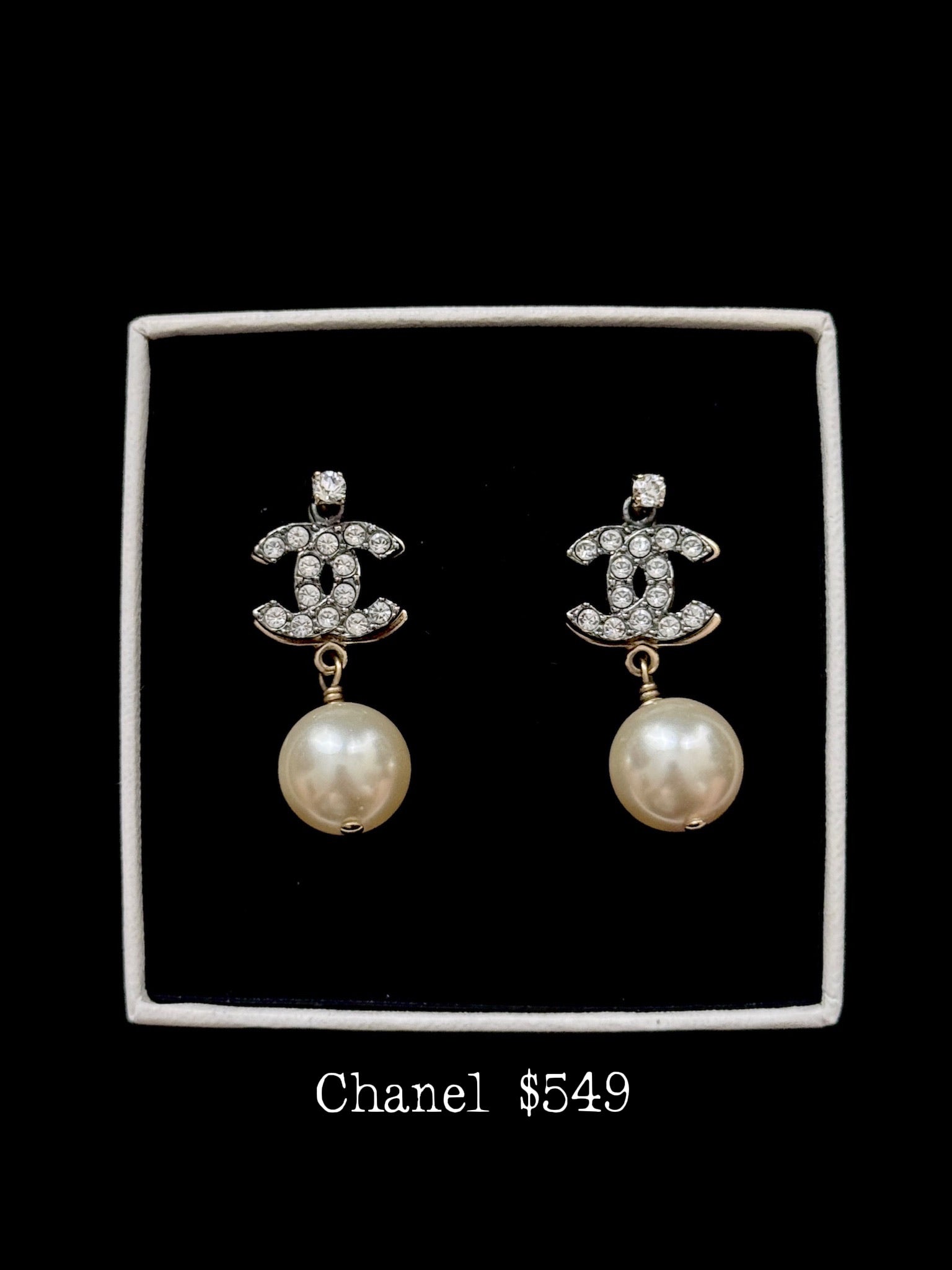 Chanel Eclipse Pearl