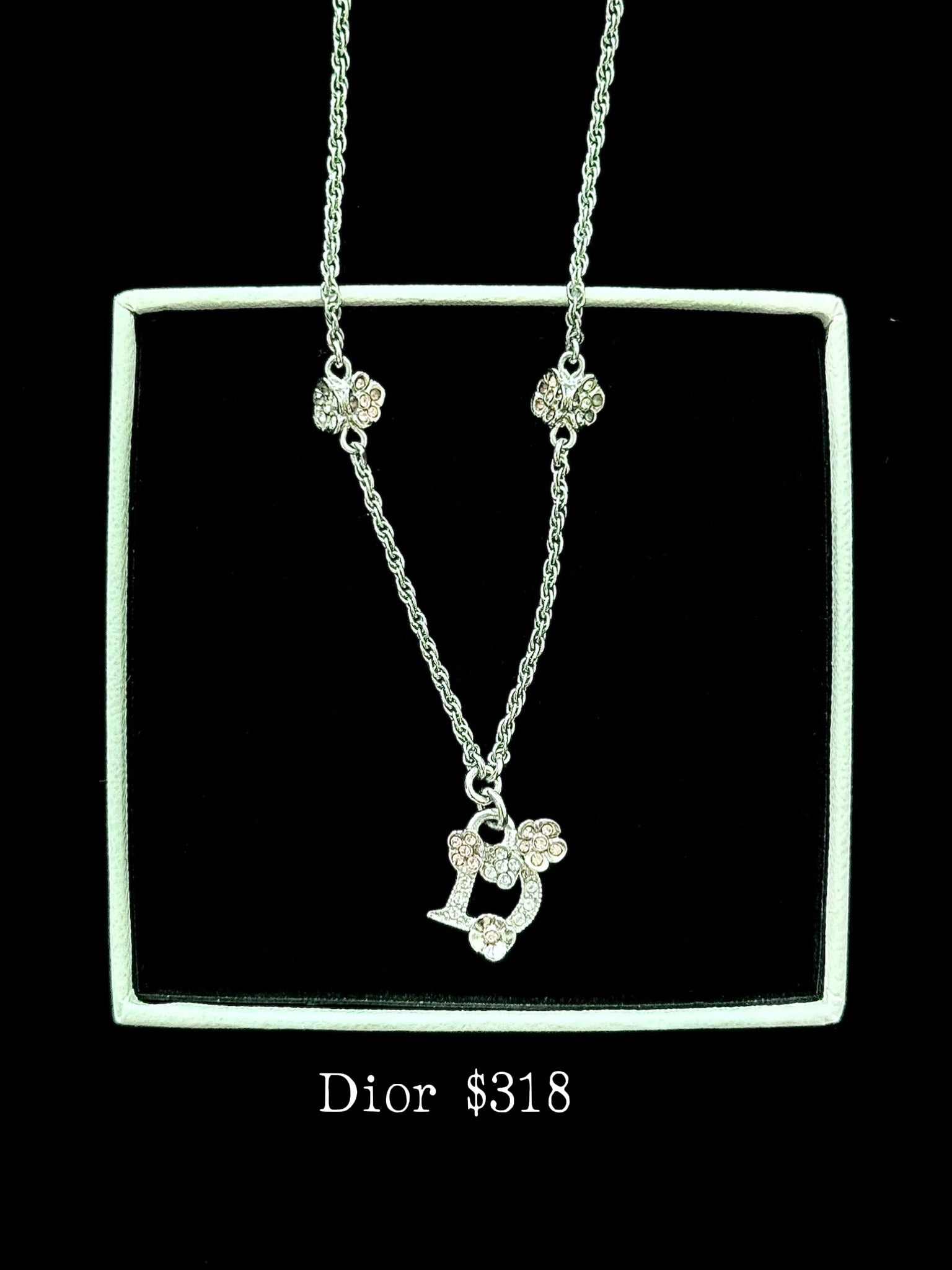 Dior Rosette D