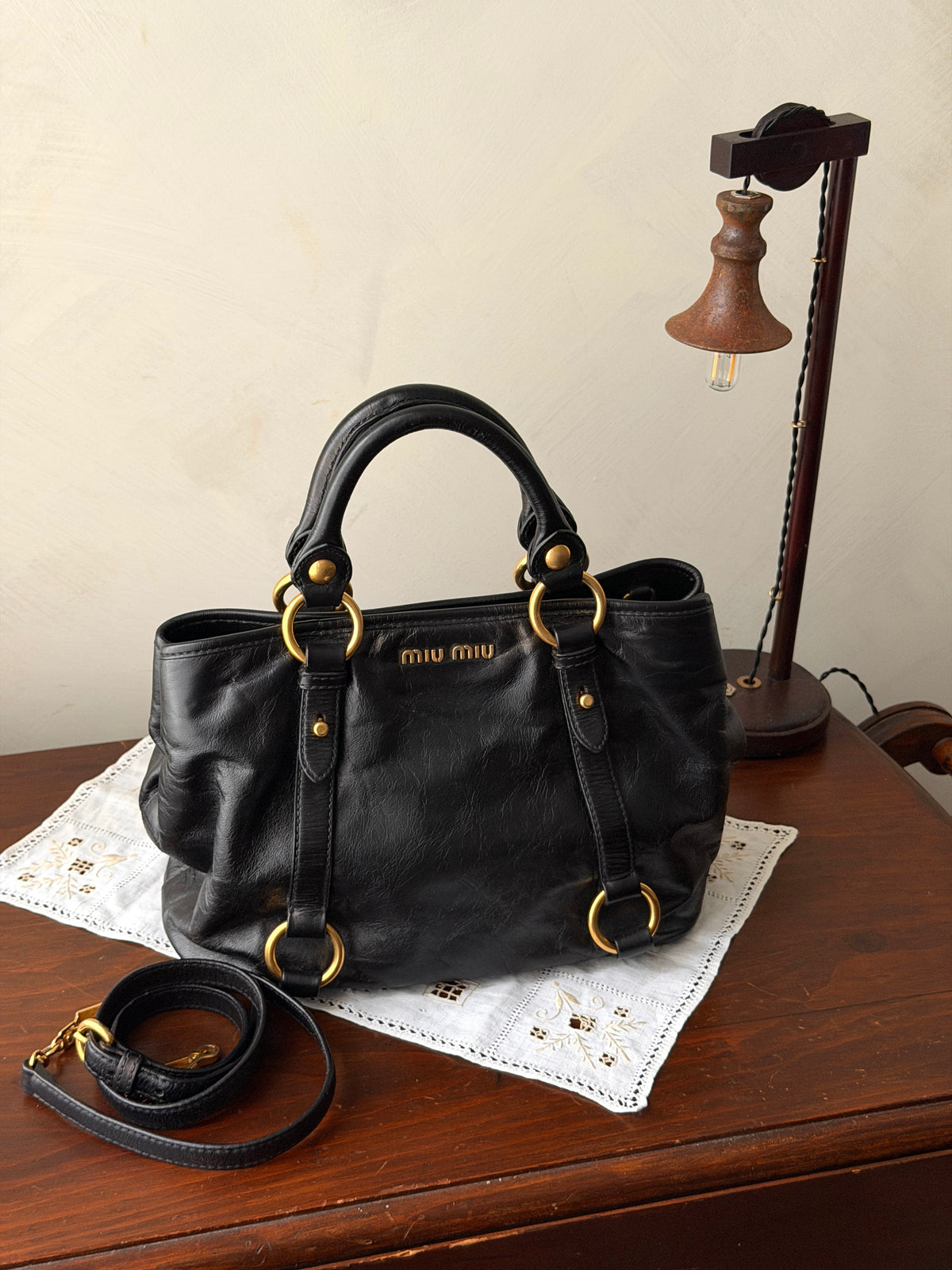 MiuMiu Noir Muse