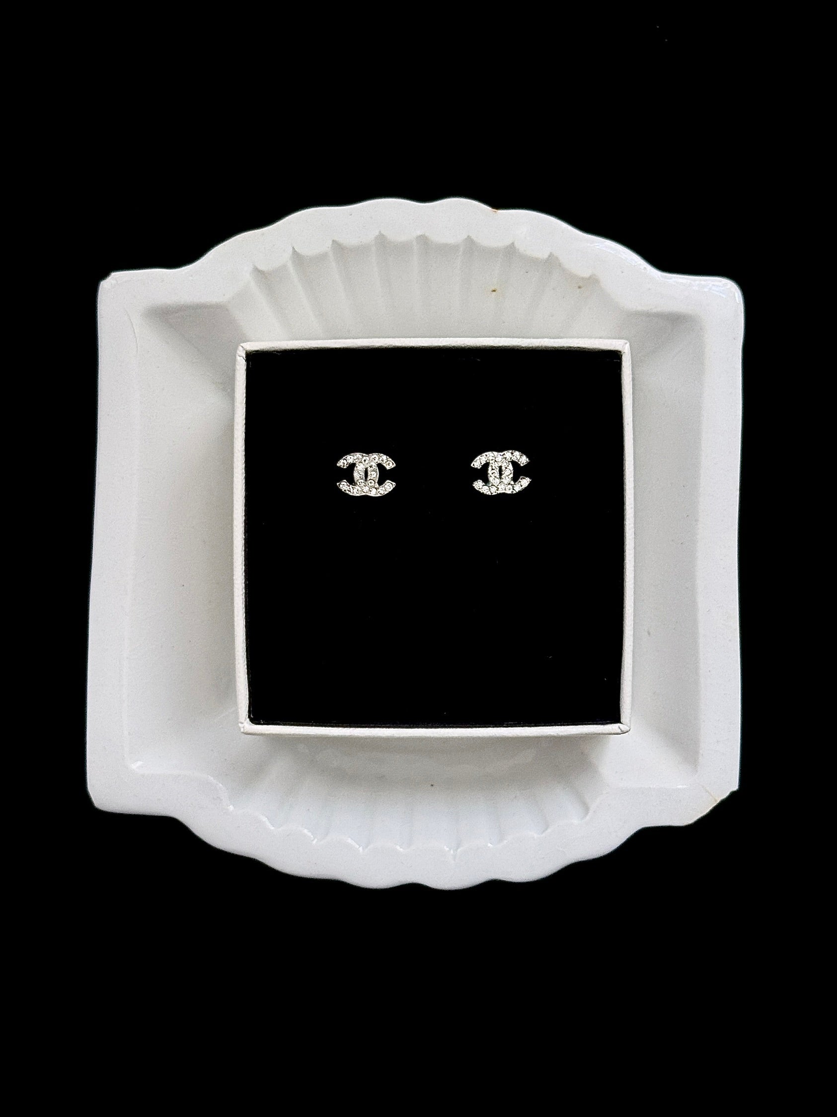 Chanel Diamond Whisper