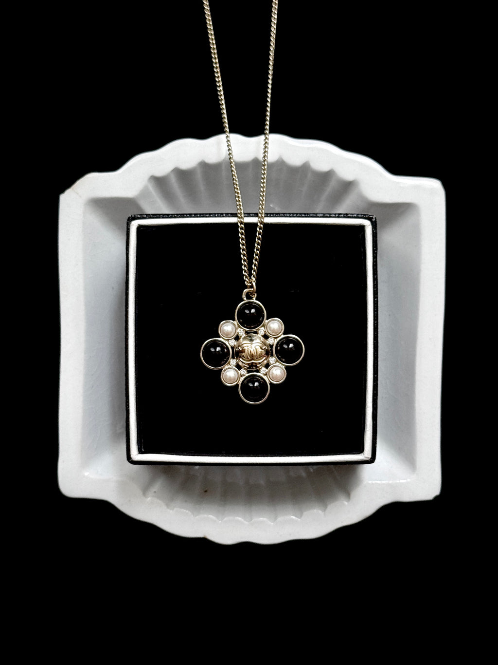 Chanel Pearl Orbit