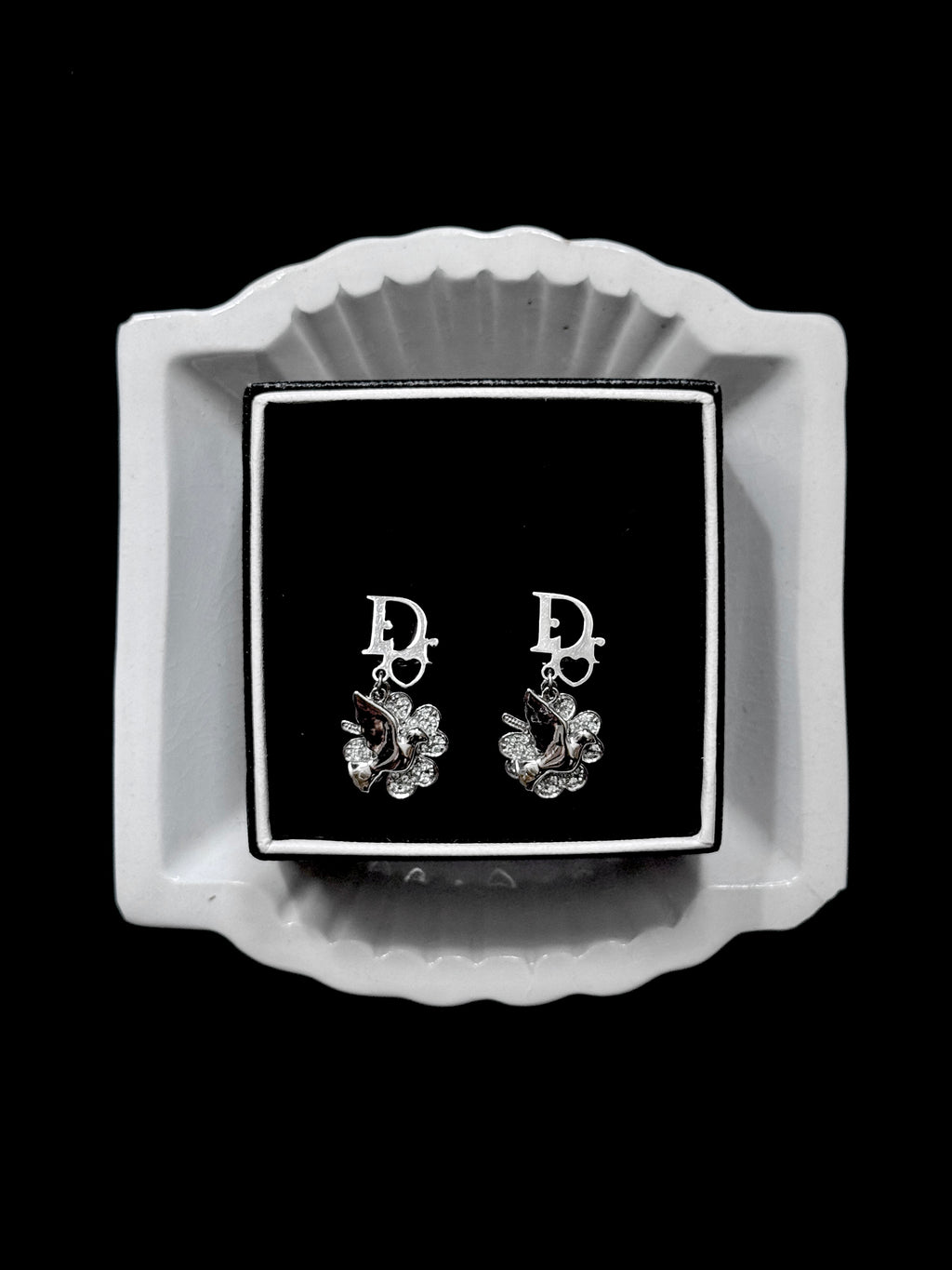 Dior Fleur Noire - Clip