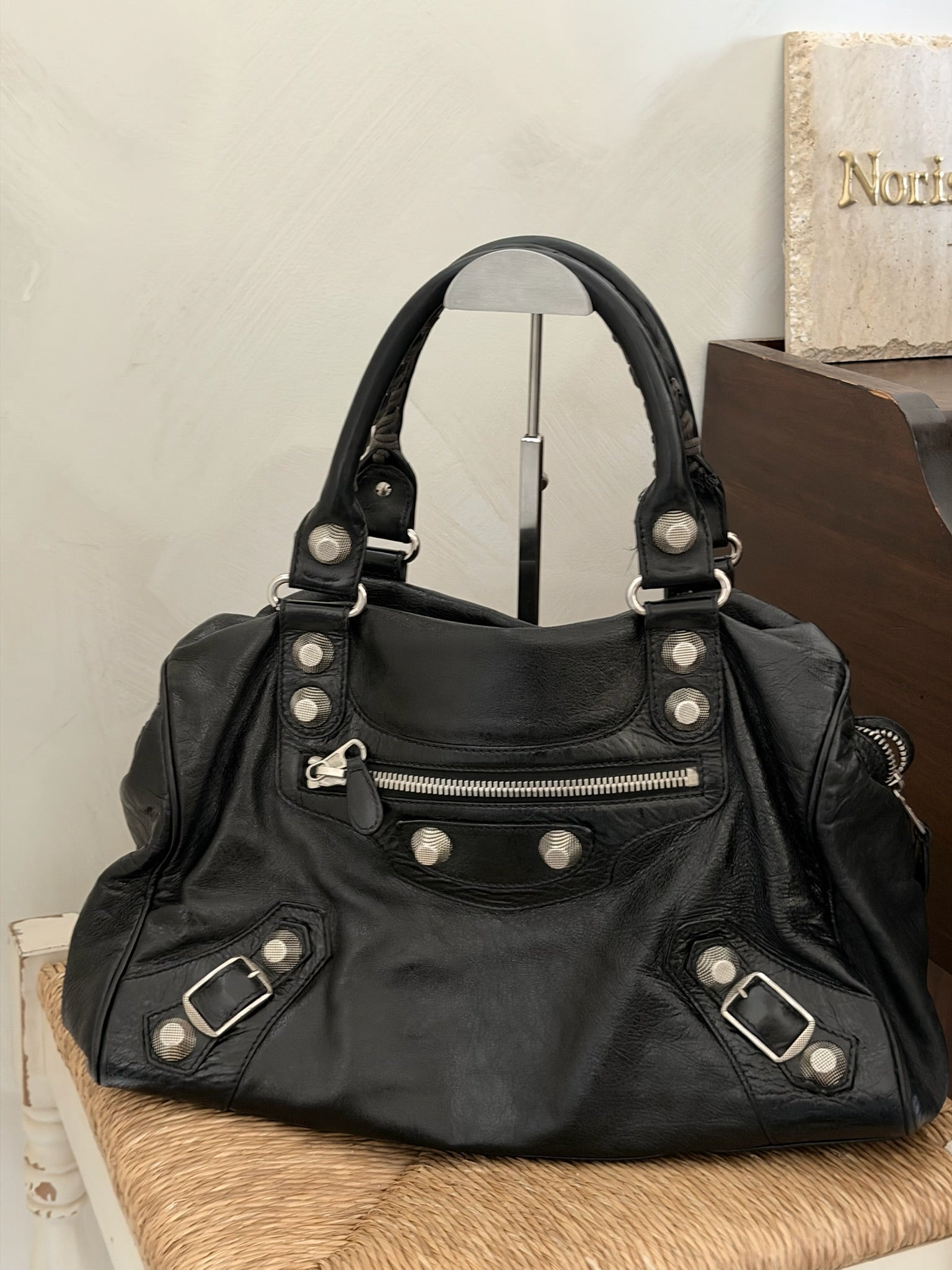 Balenciaga Noir City