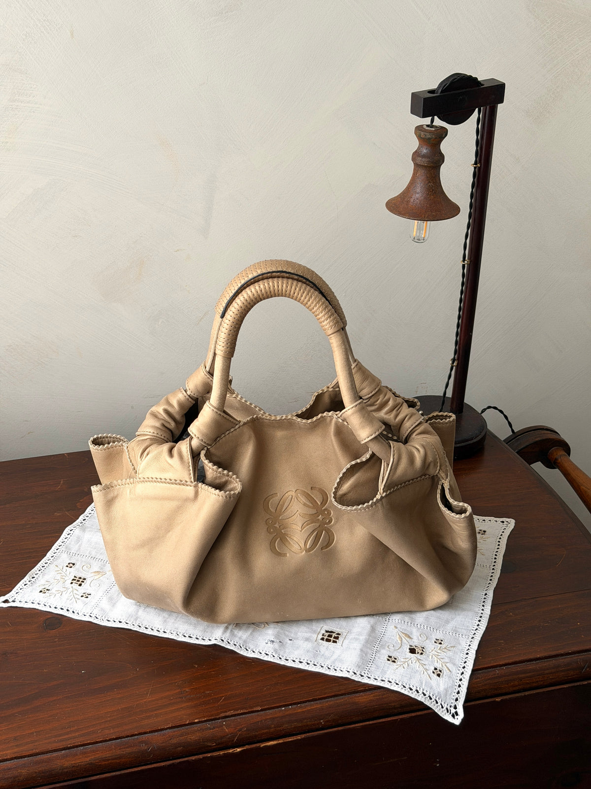 Loewe Golden Dune