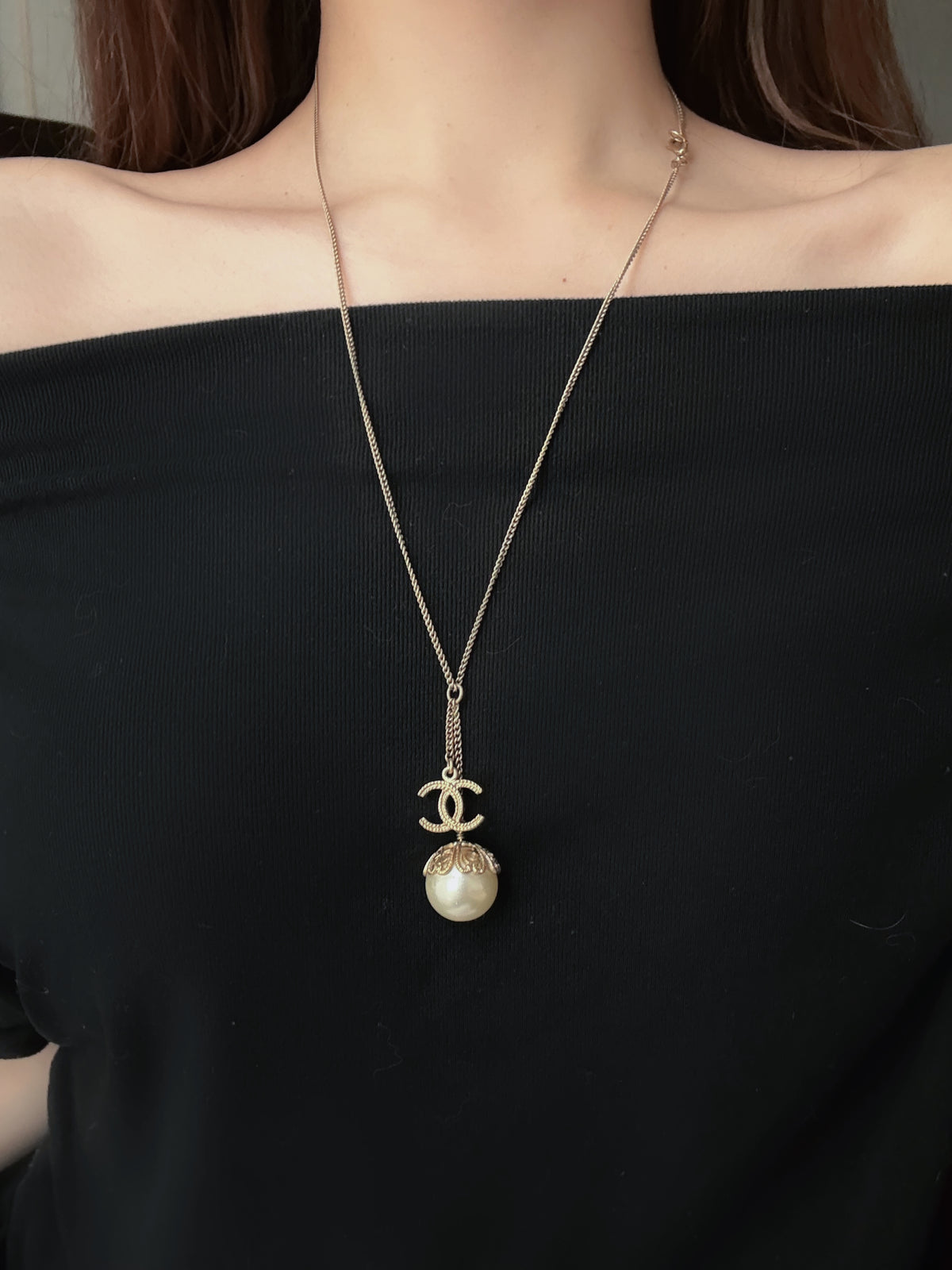 Chanel Pearl Boutique