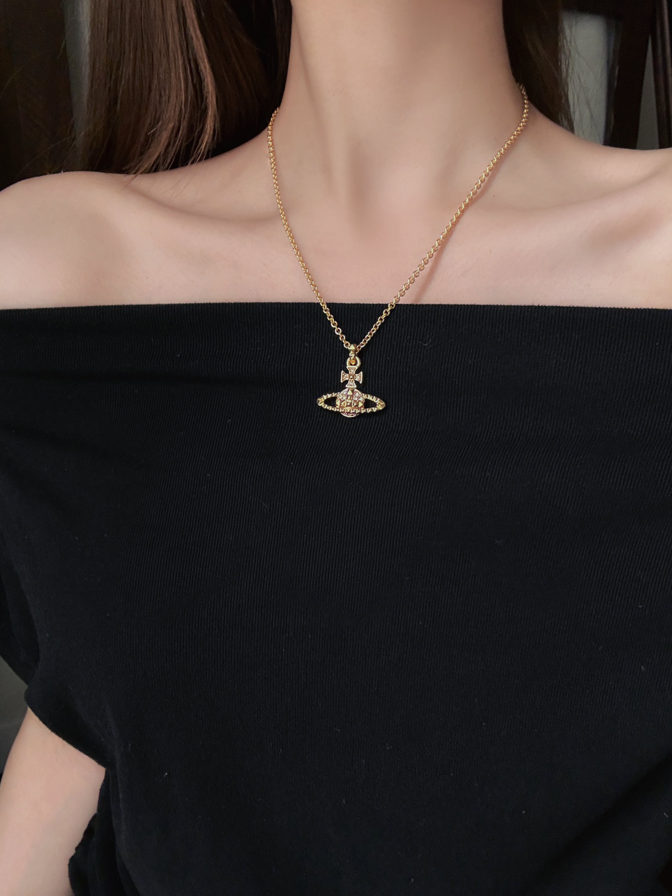 Vivienne Westwood Golden Saturn