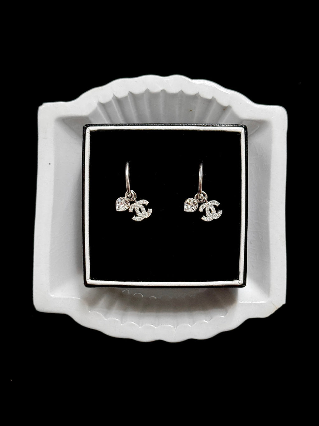 Chanel Lumière Charm Hoops