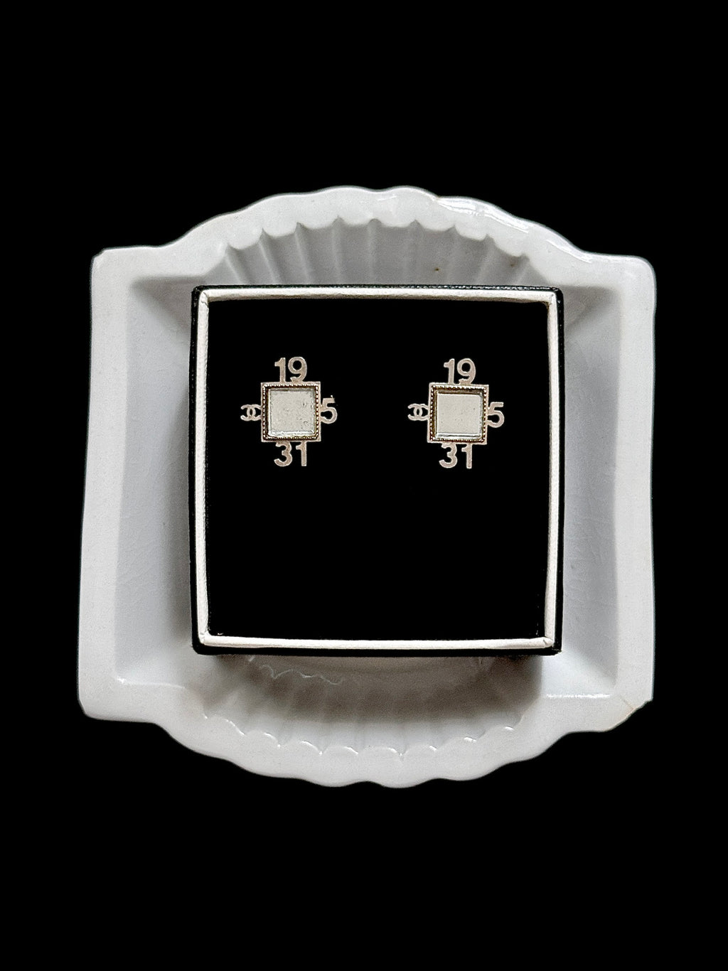 Chanel No. 31 Édition Studs
