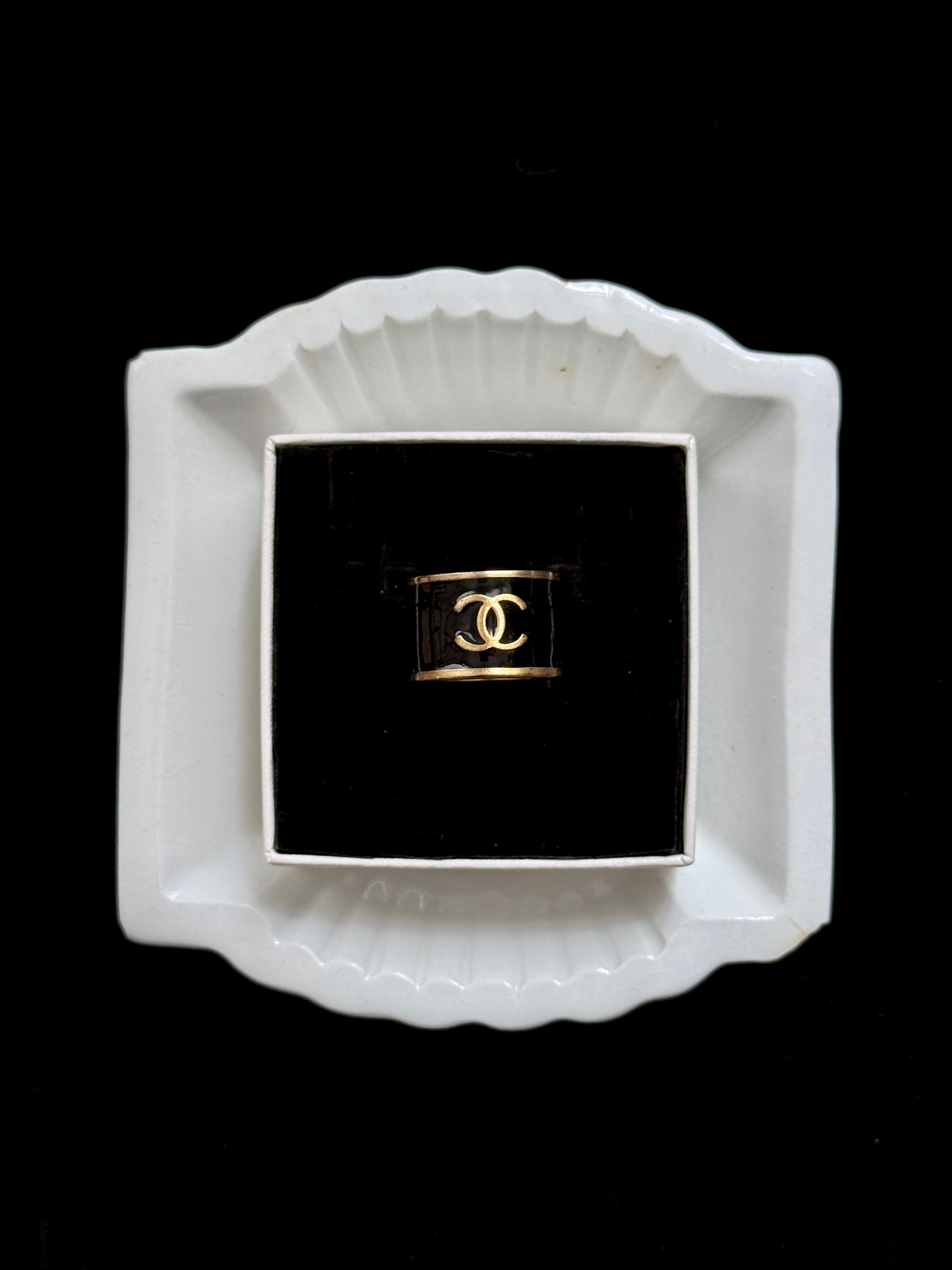 Chanel Noir Coco