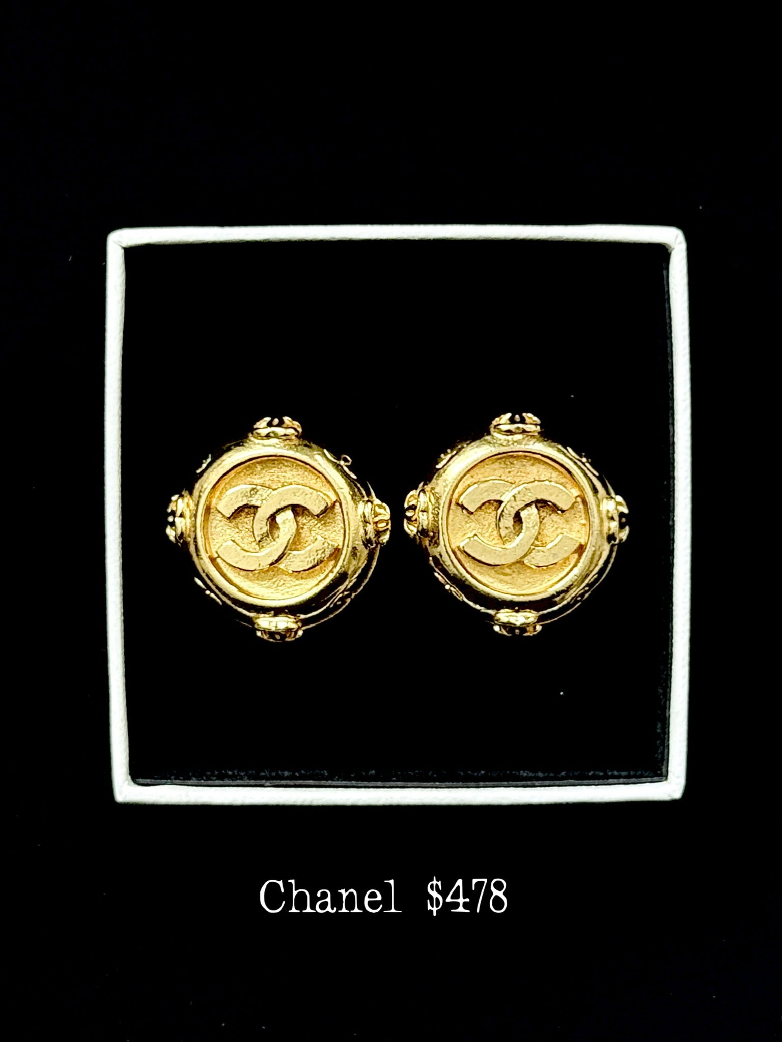 Chanel Paris Legacy - Clip