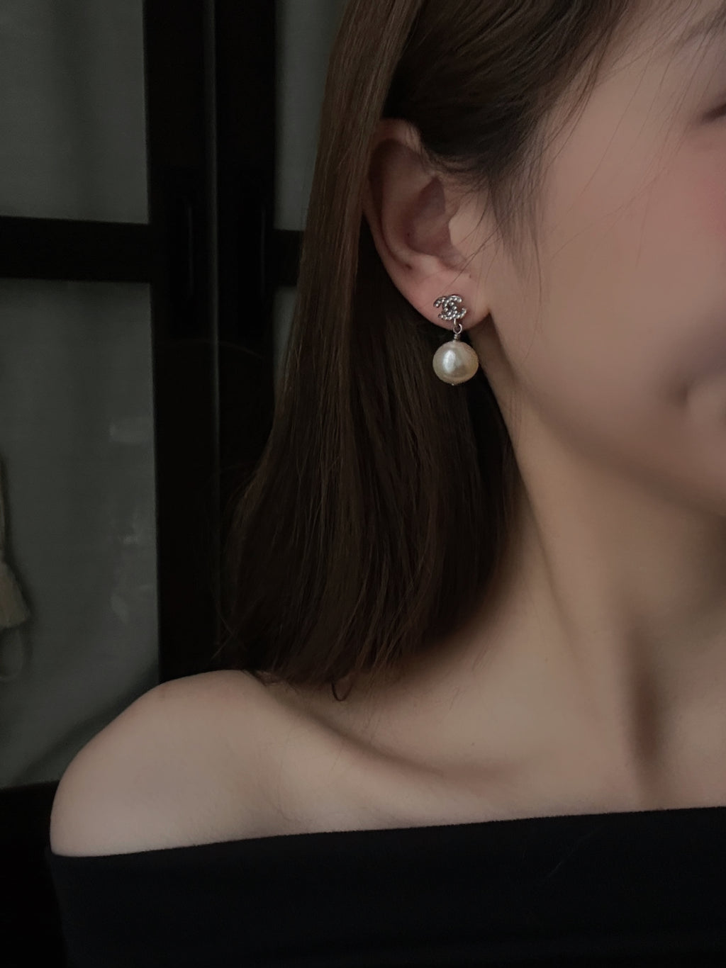 Chanel Pearl Élégance