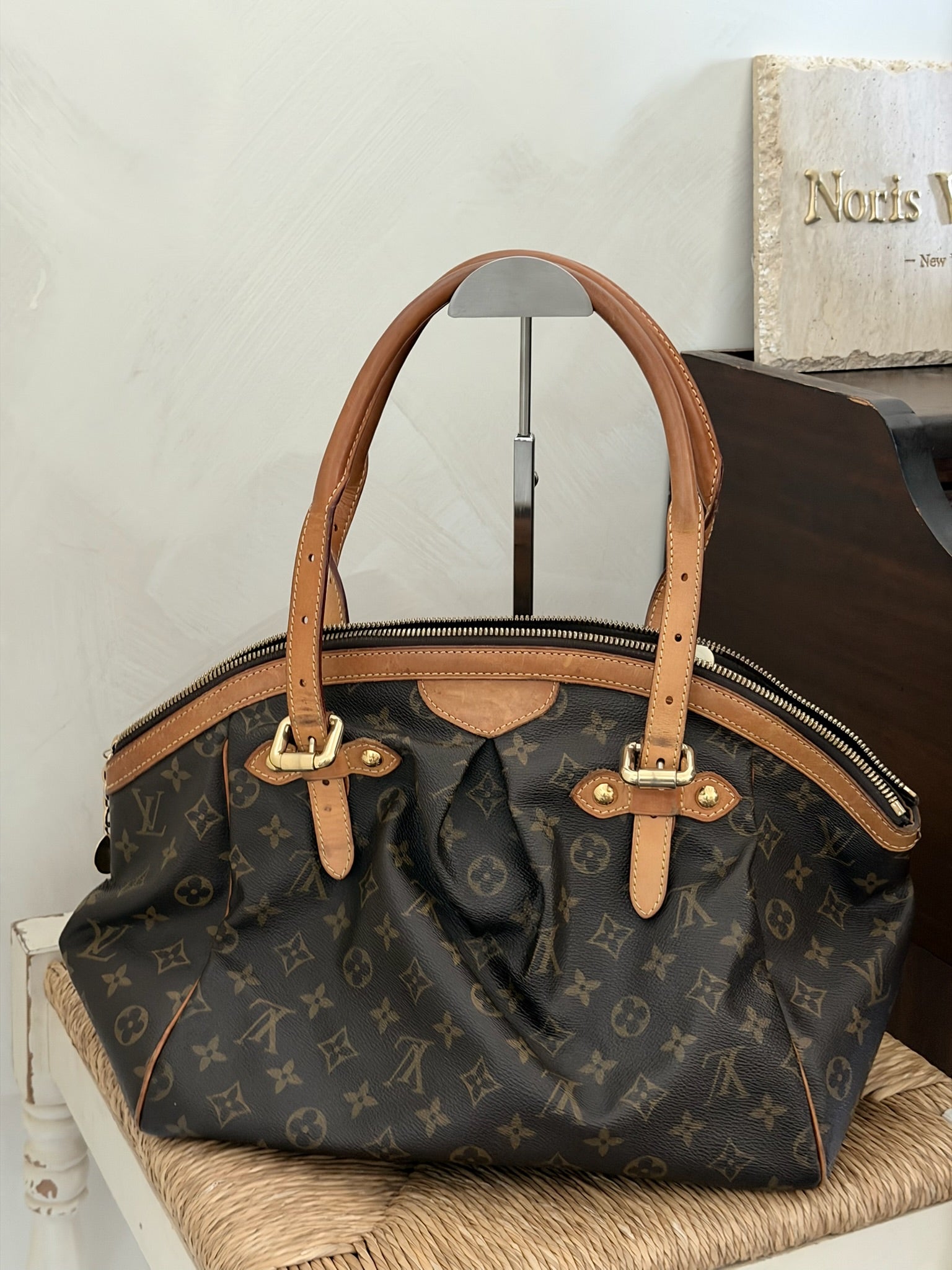 Louis Vuitton Tivoli GM