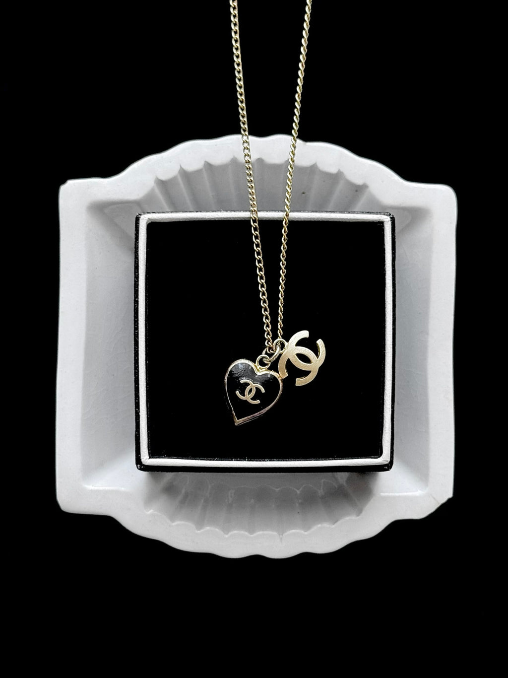 Chanel Hearty Romance