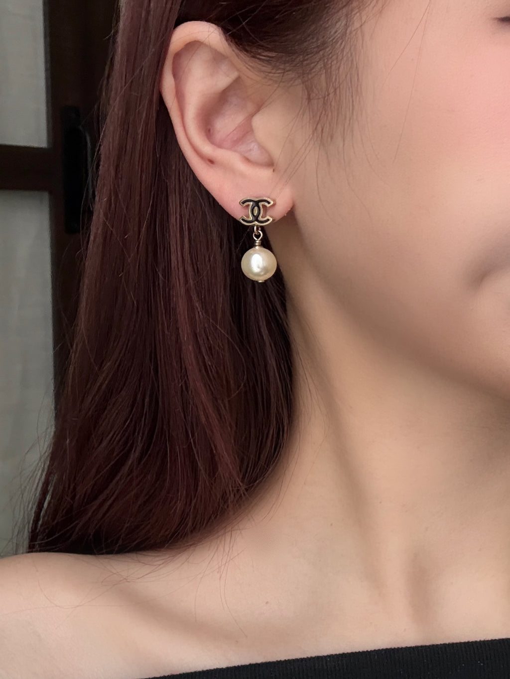 Chanel Mademoiselle Pearl