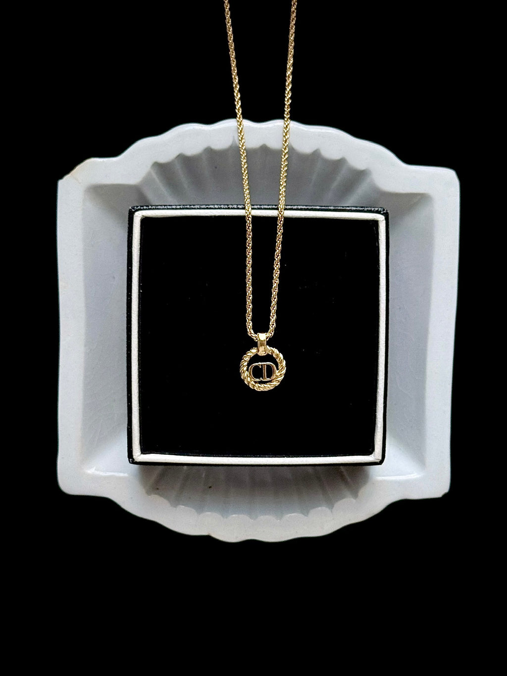 Dior Golden Laurel