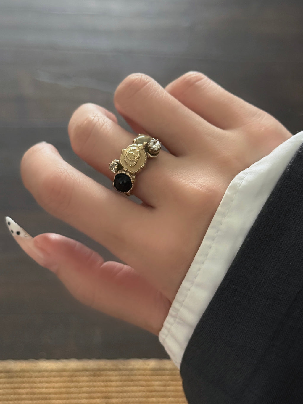 Chanel Antique Muse