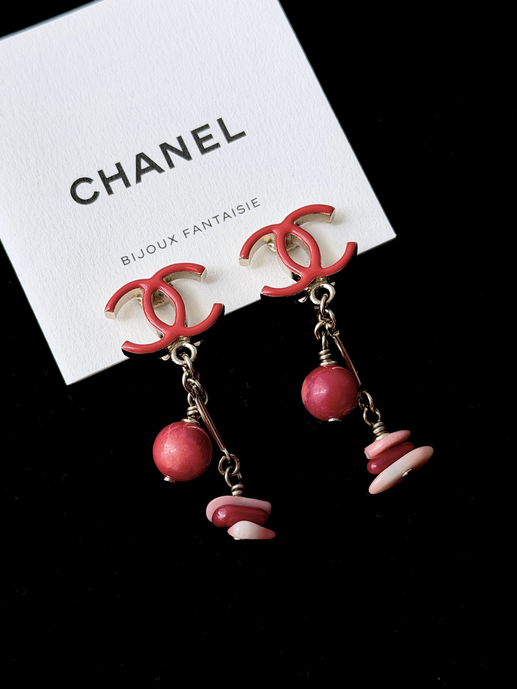 Chanel Cherry Pop - Clip