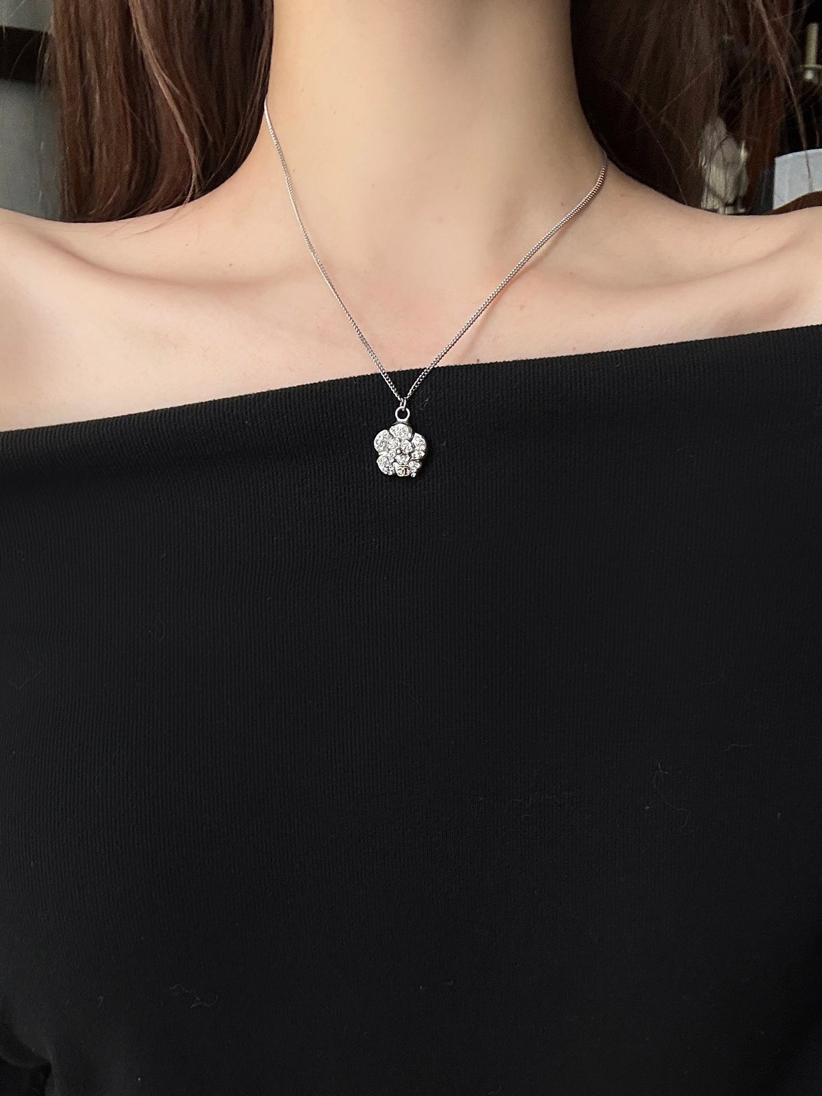 Chanel Camélia Cristal Argent