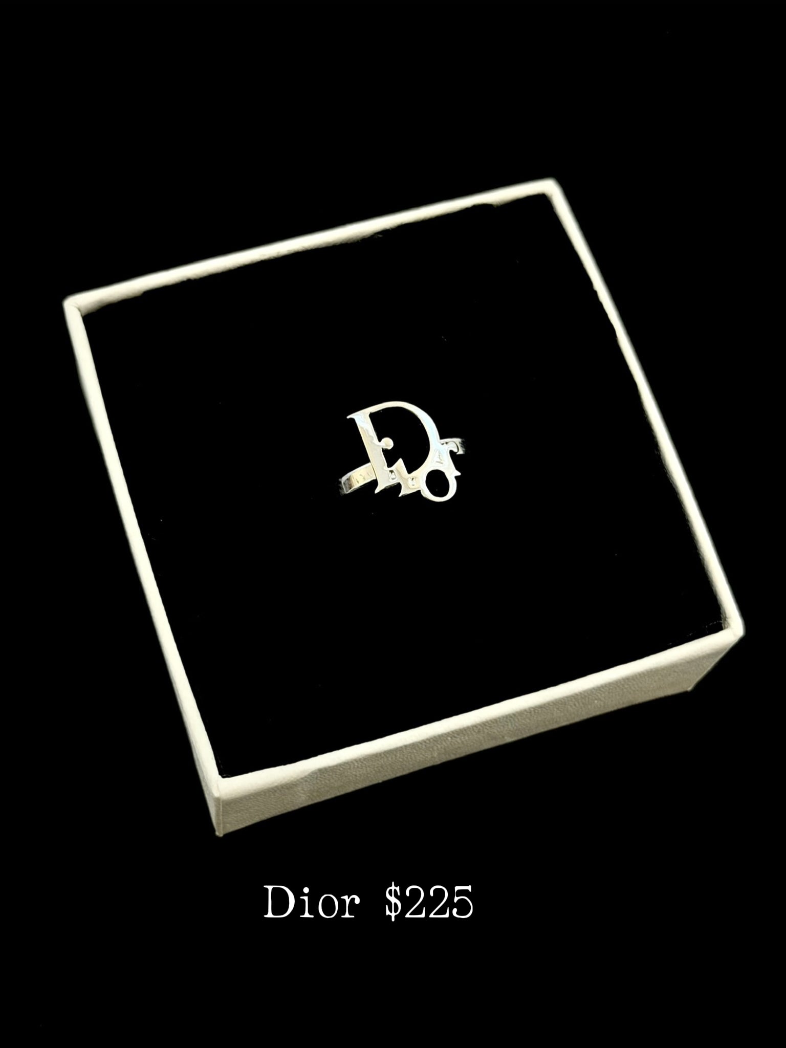 Dior Mini CD- US 6.5