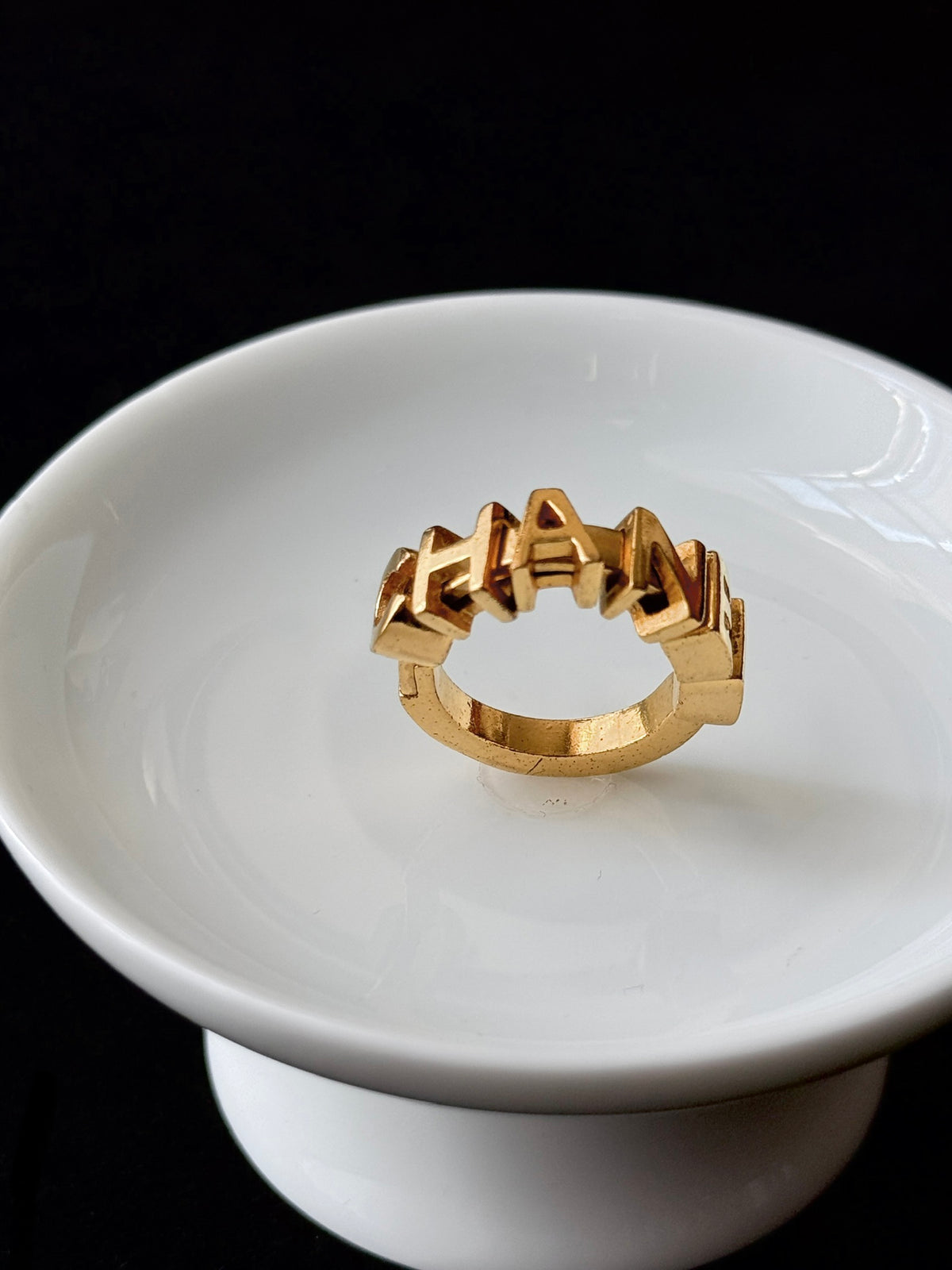 Chanel Lettre Dorée Bague - US 7