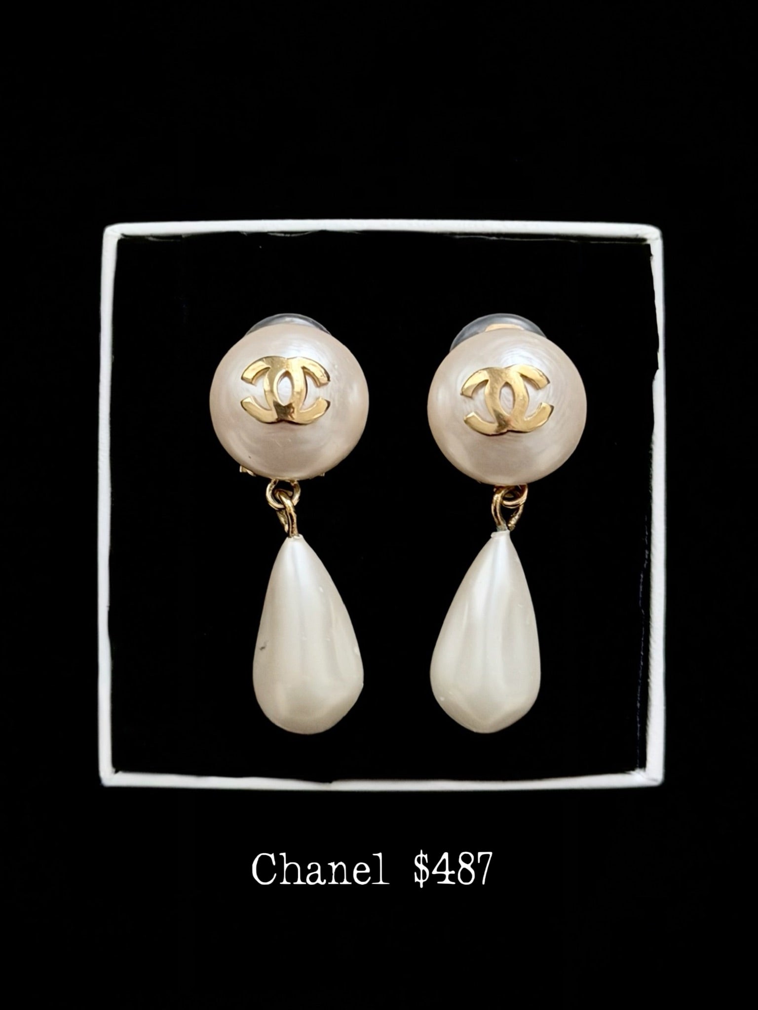 Chanel Pearl Drop - Clip