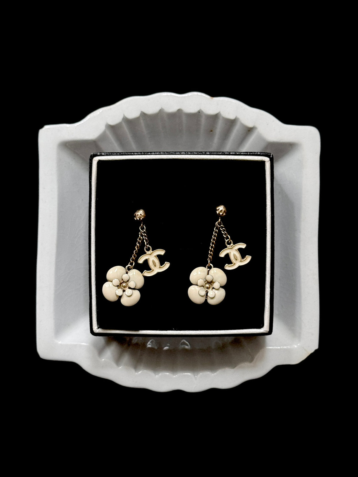 Chanel Fleur Ivoire Charmante