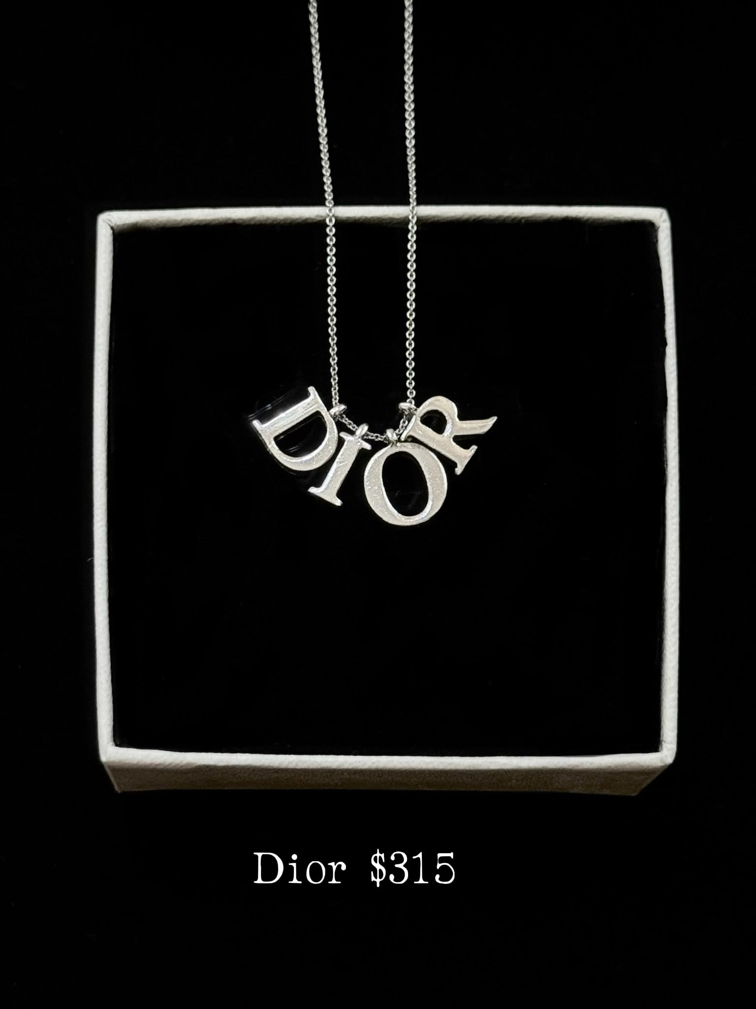 Dior Love Written