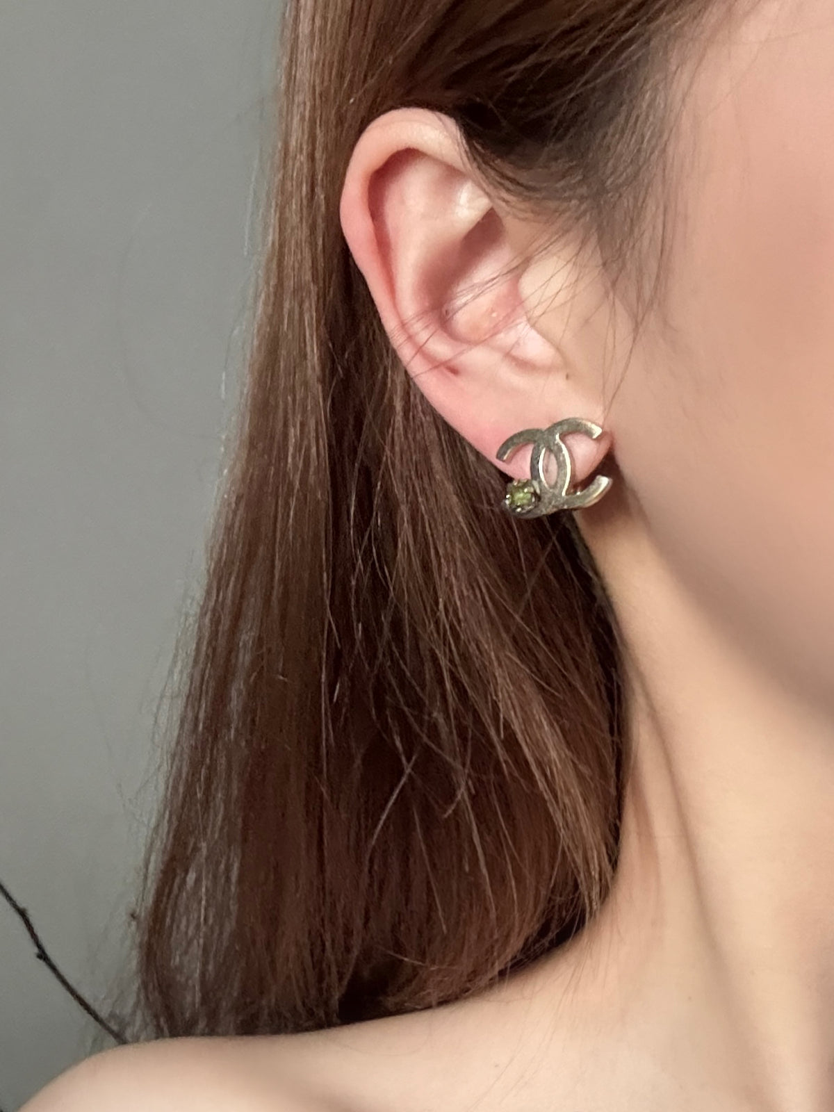 Chanel Emerald Petite Elegance - Clip