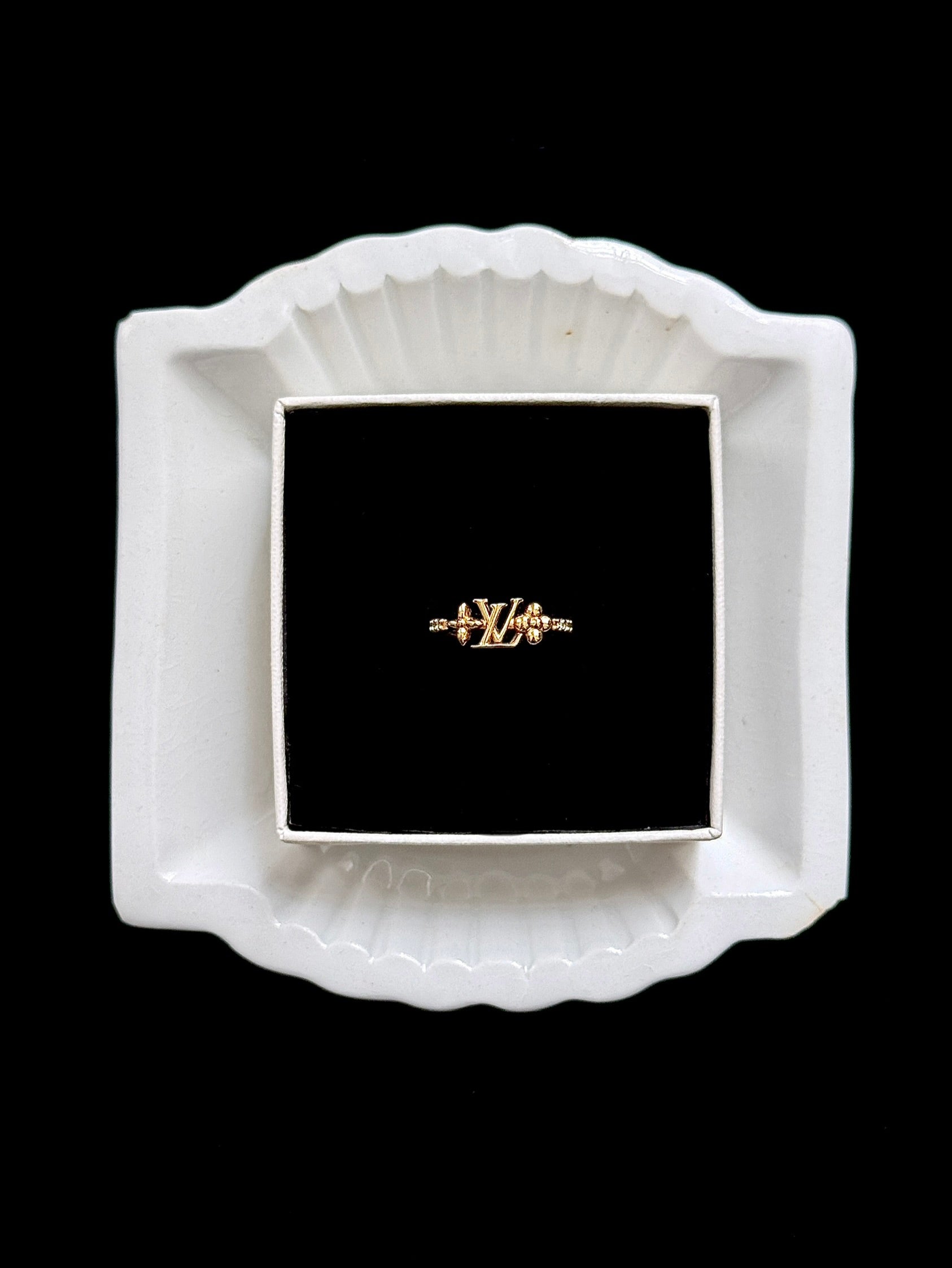 Louis Vuitton Monogram Éclat