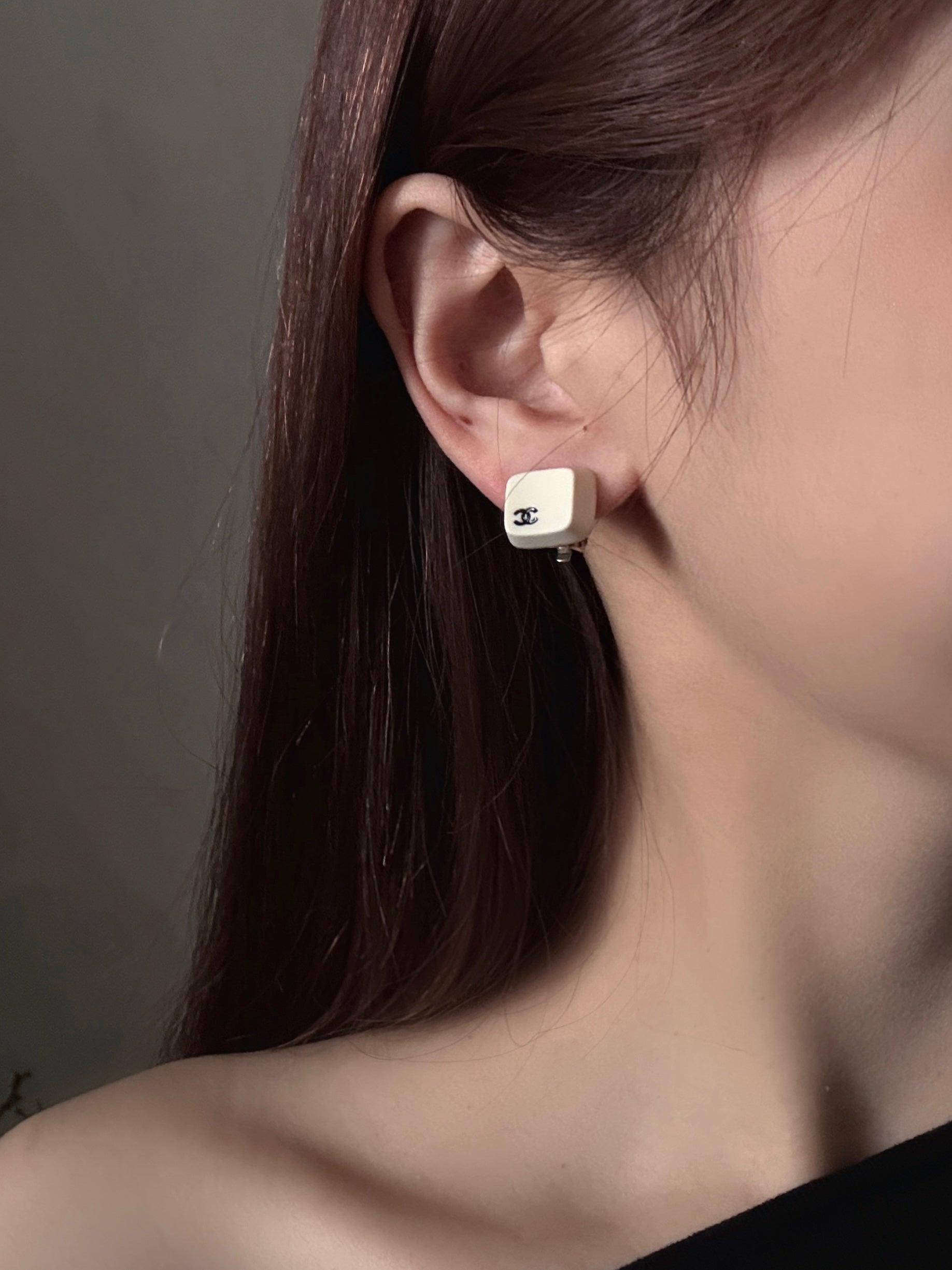 Chanel Ivory Mini Coco - Clip