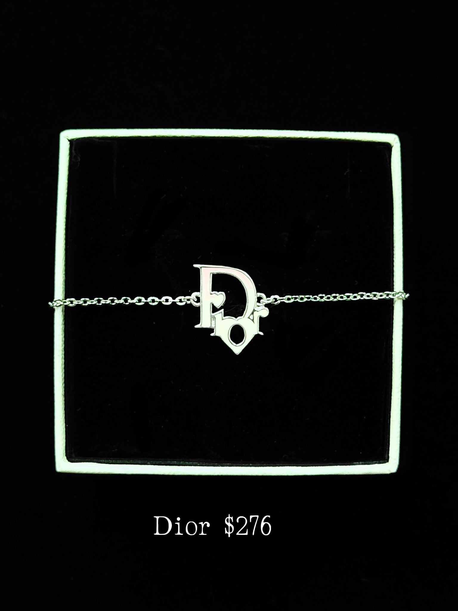 Dior Luxe Hoop