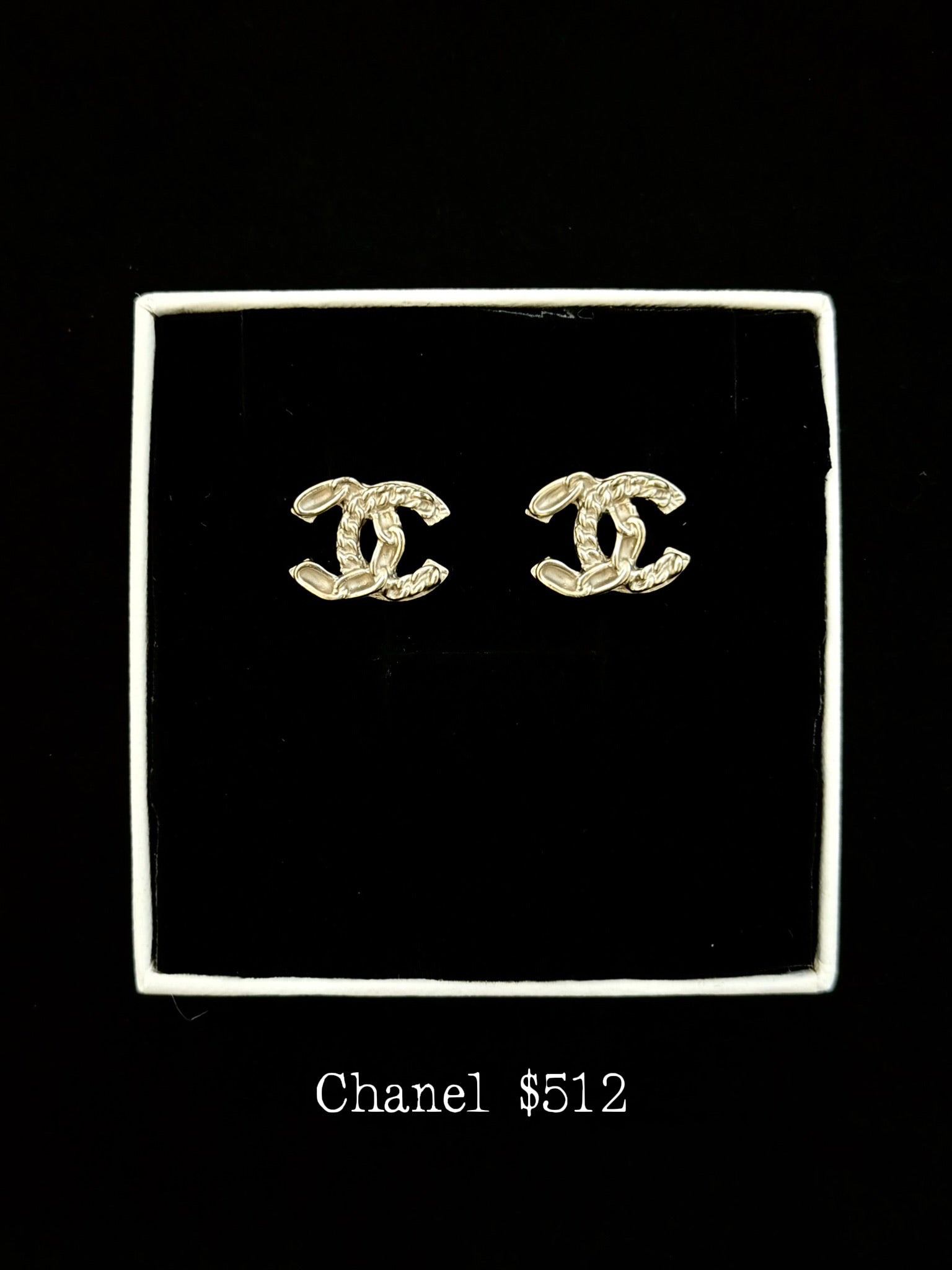 Chanel Coco Chainlight