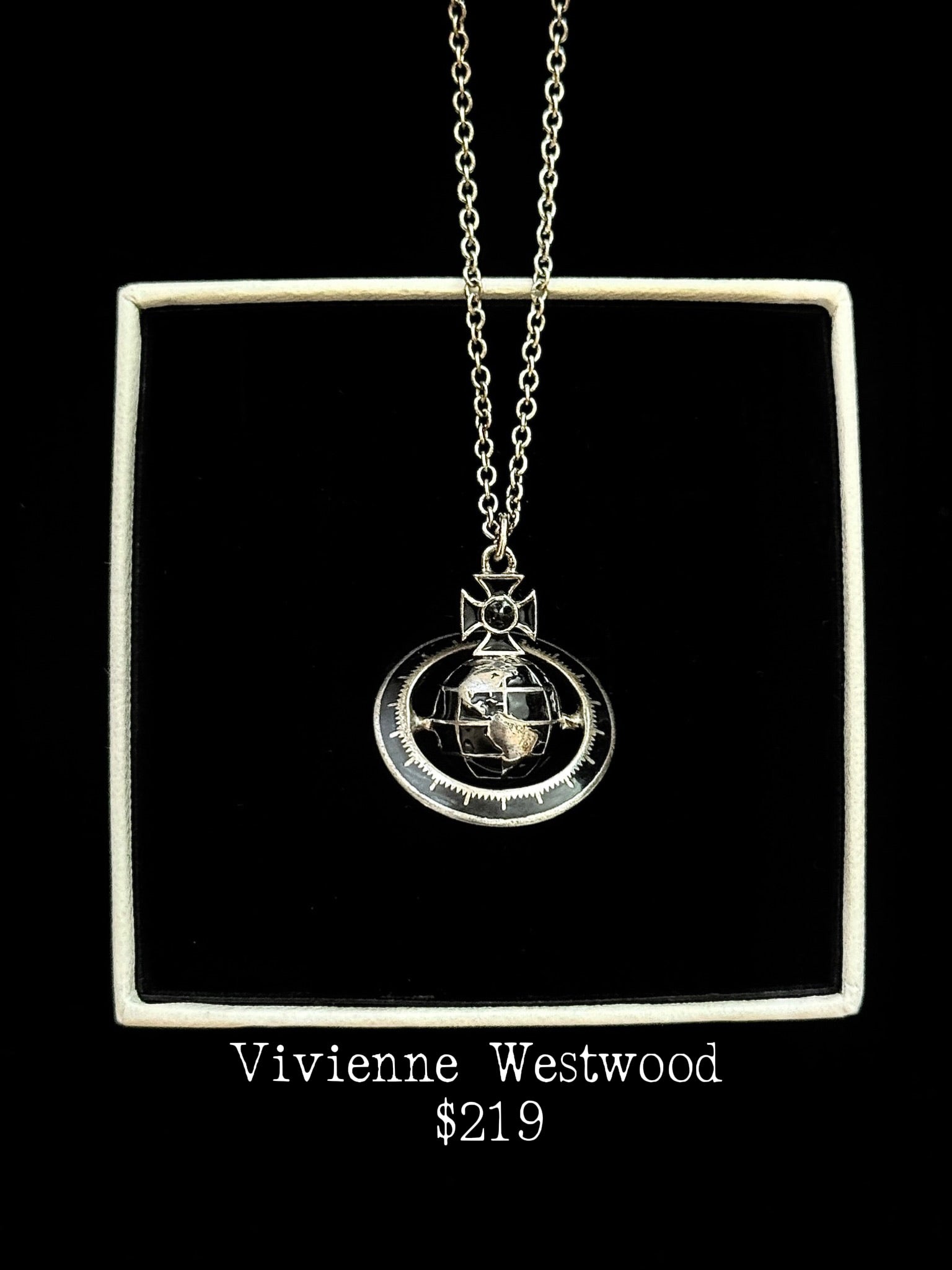 Vivienne Westwood Saturn Orb