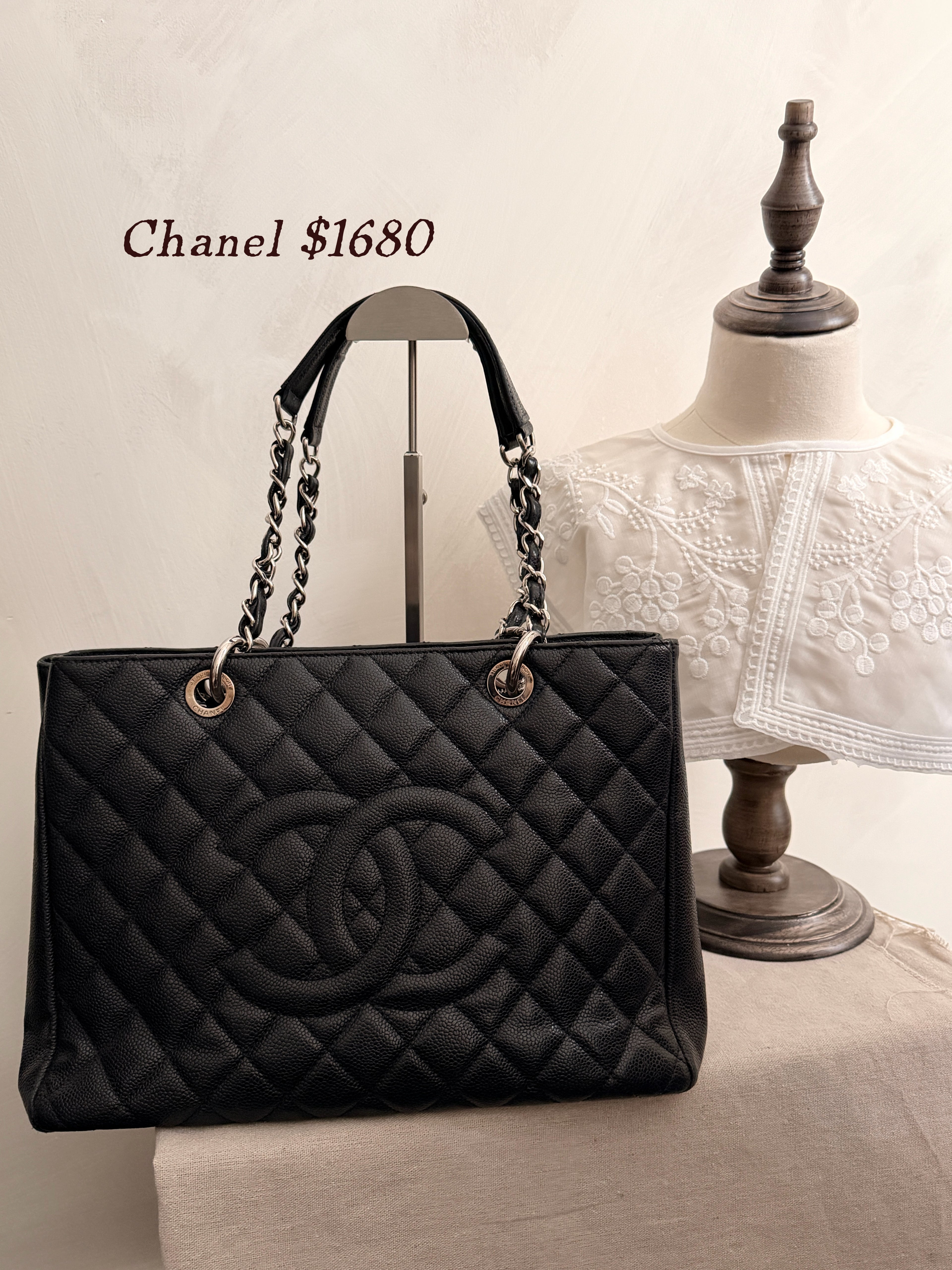 Chanel Noir Chain Tote