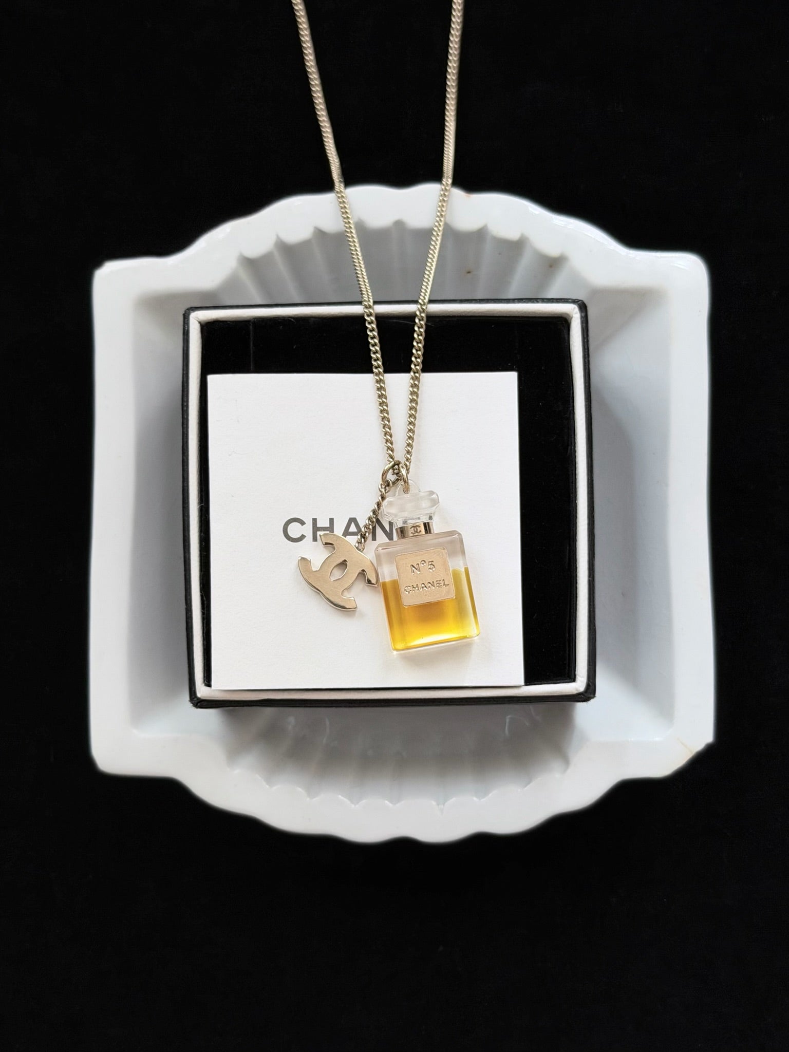 Chanel Perfume Luxe
