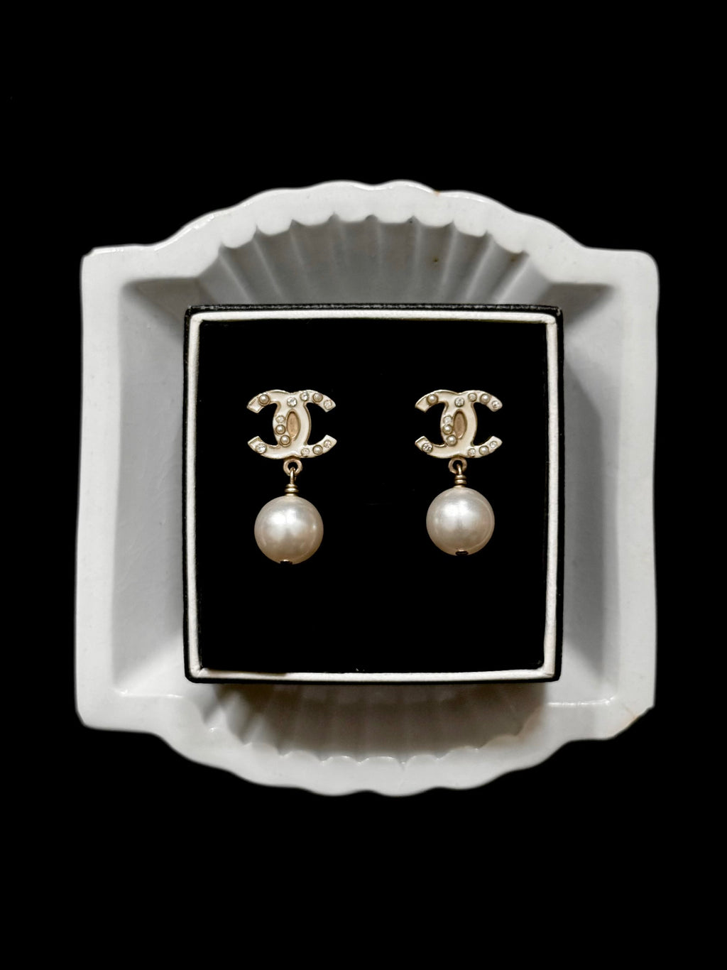 Chanel Pearl Heirloom