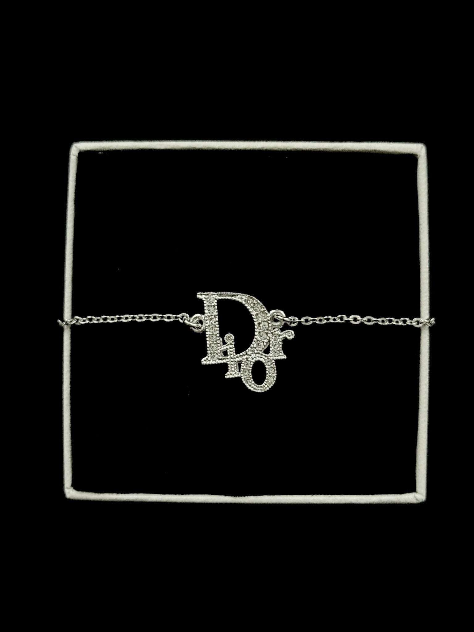 Dior Charm