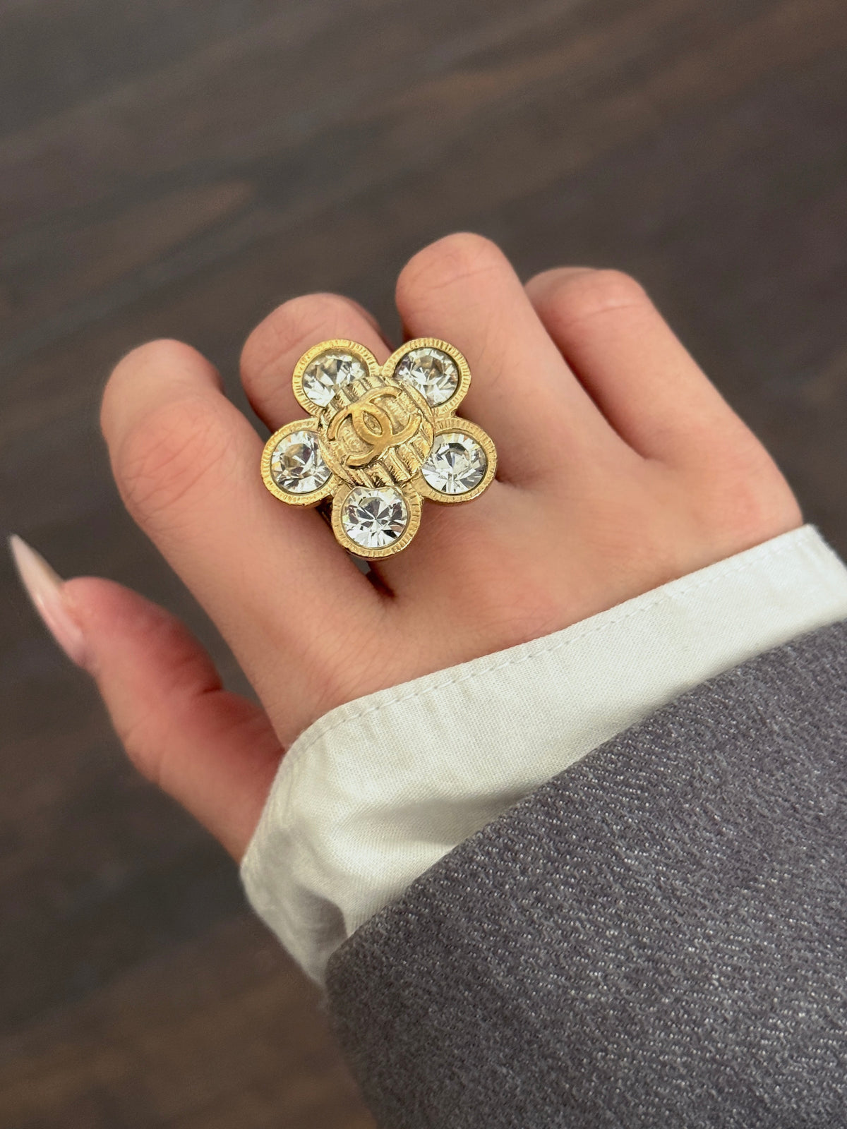 Chanel Golden Camellia - US 6.5