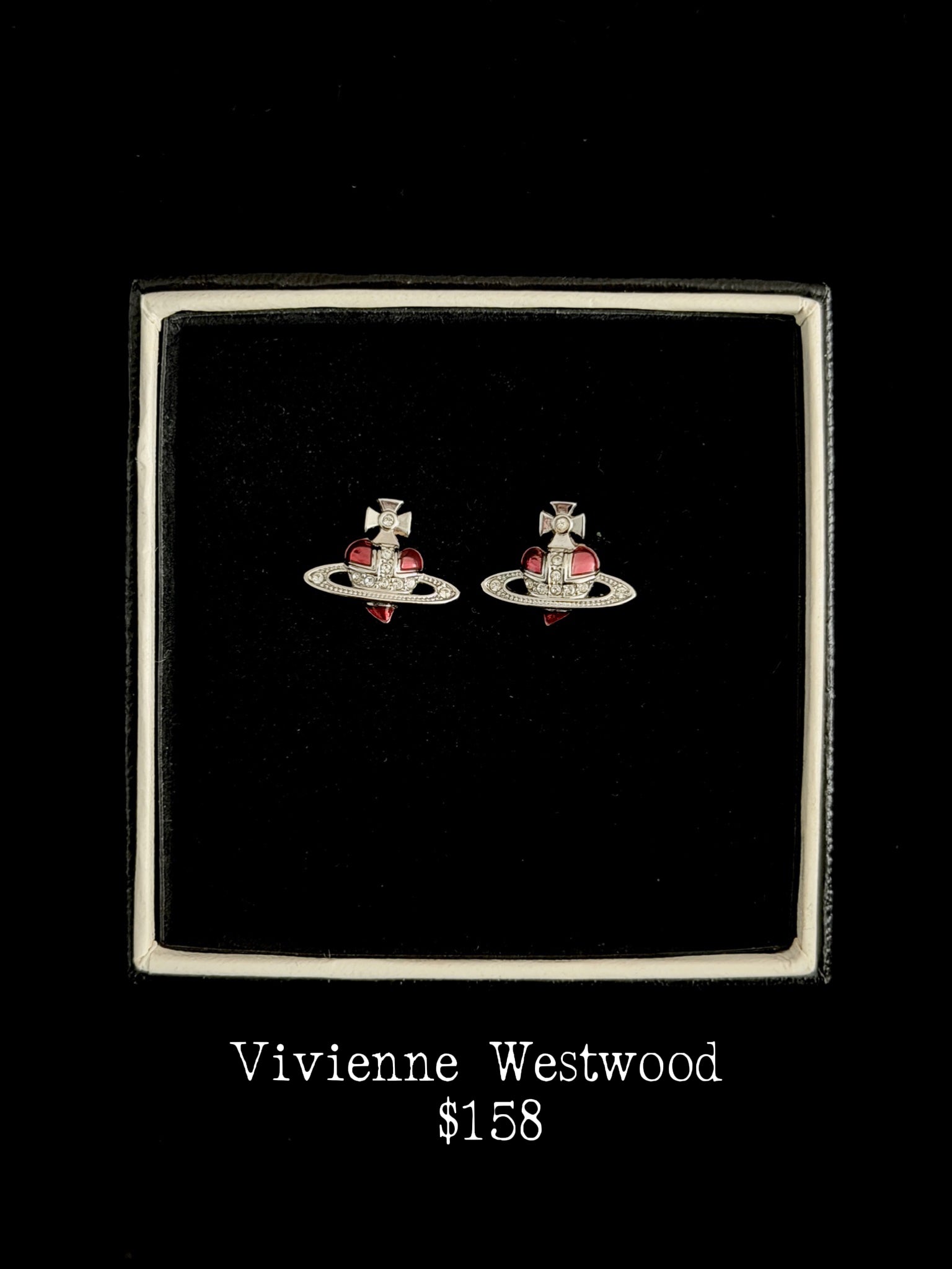 Vivienne Cosmic Love